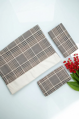 Bedsheets-Queen daily use border bedsheets