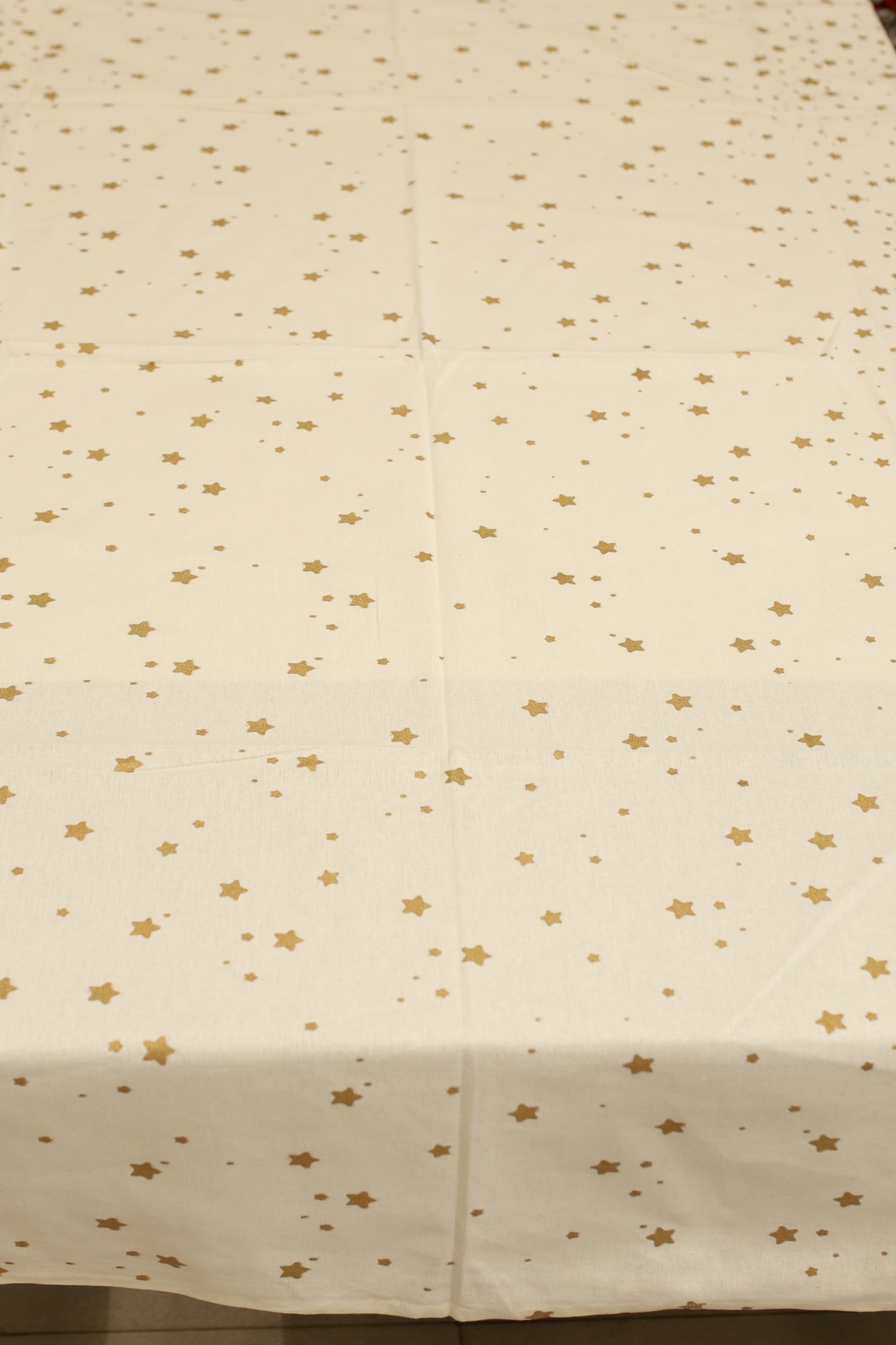 Table cloths - 6 seater Xmas edition