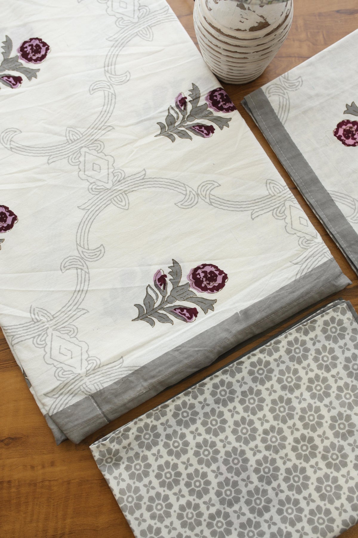 Bedsheets - Handblock queen rajwada print bedsheets