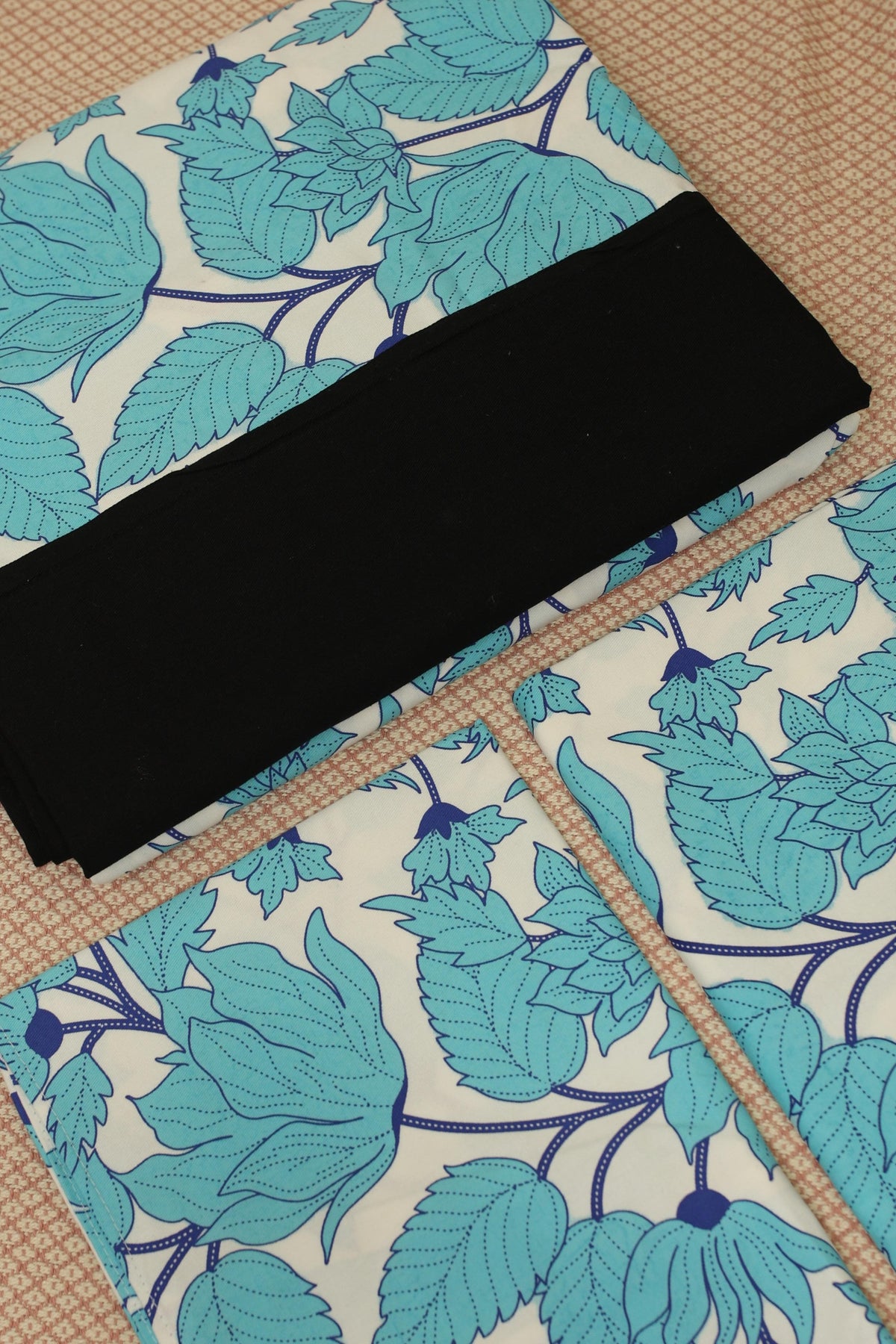 Bedsheets - King daily use border bedsheets