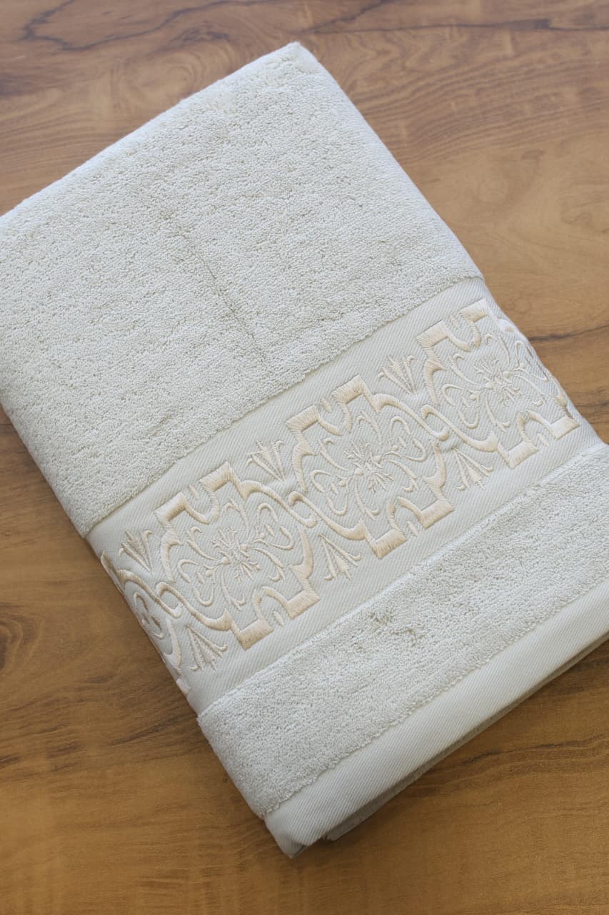 Premium Floral Embroidery  Bath Towel – Pastel stella