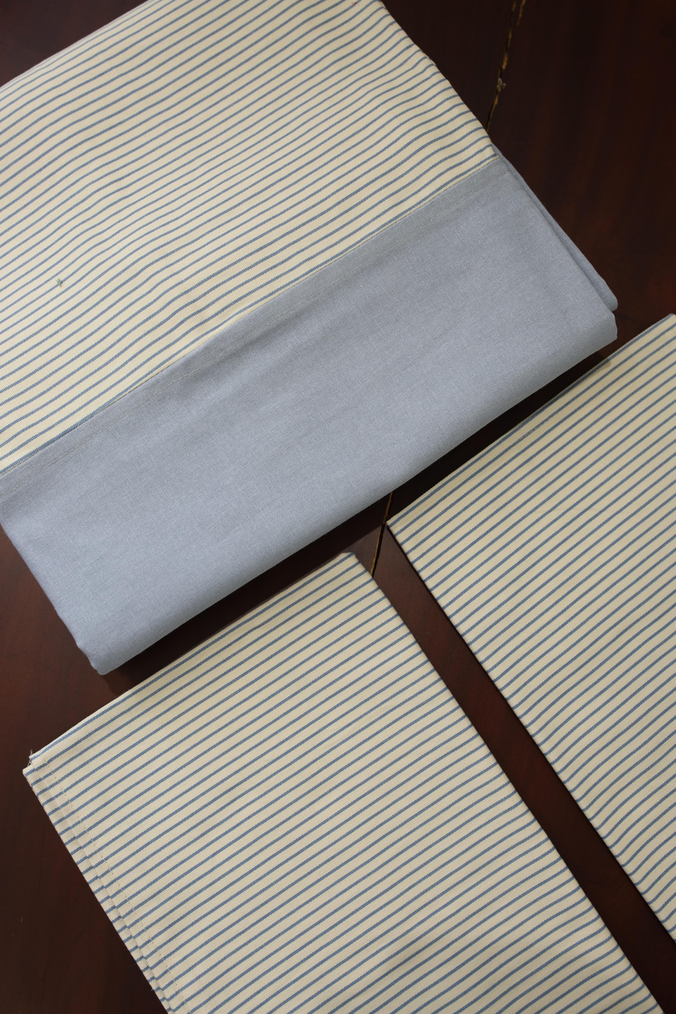 Bedsheets - King Daily use border bedsheets