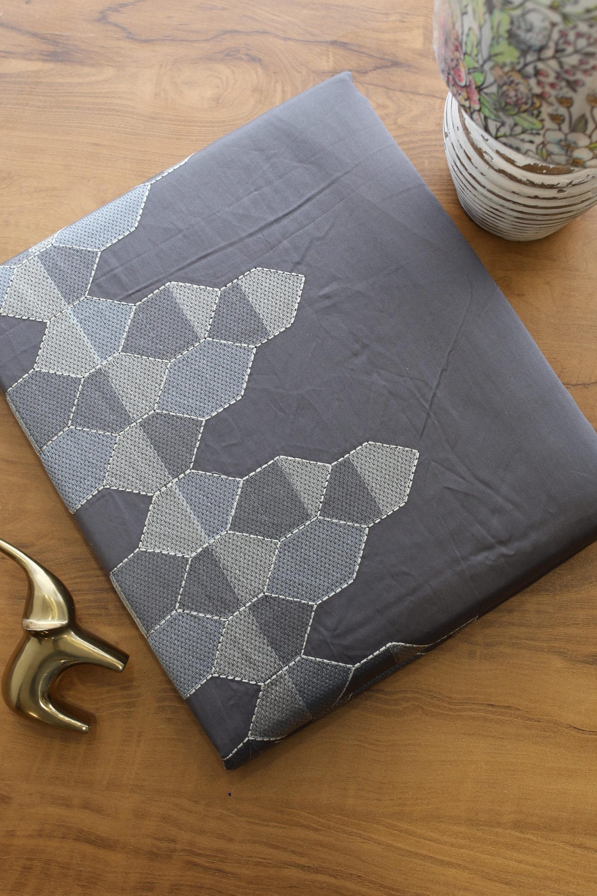 Bedsheets - Premium King Machine embroidery Soft cotton bedsheets