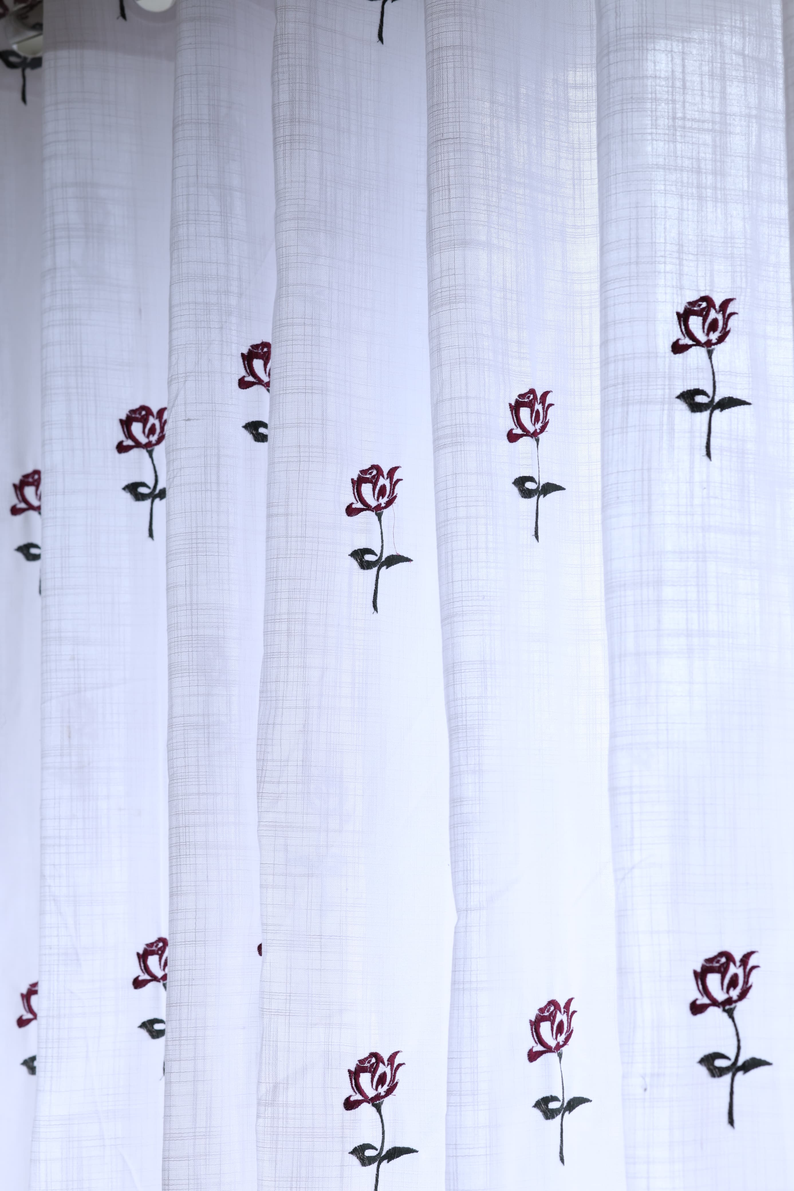 Curtains - Embroidery Semi transparent curtains LINEN Bud (pink base)
