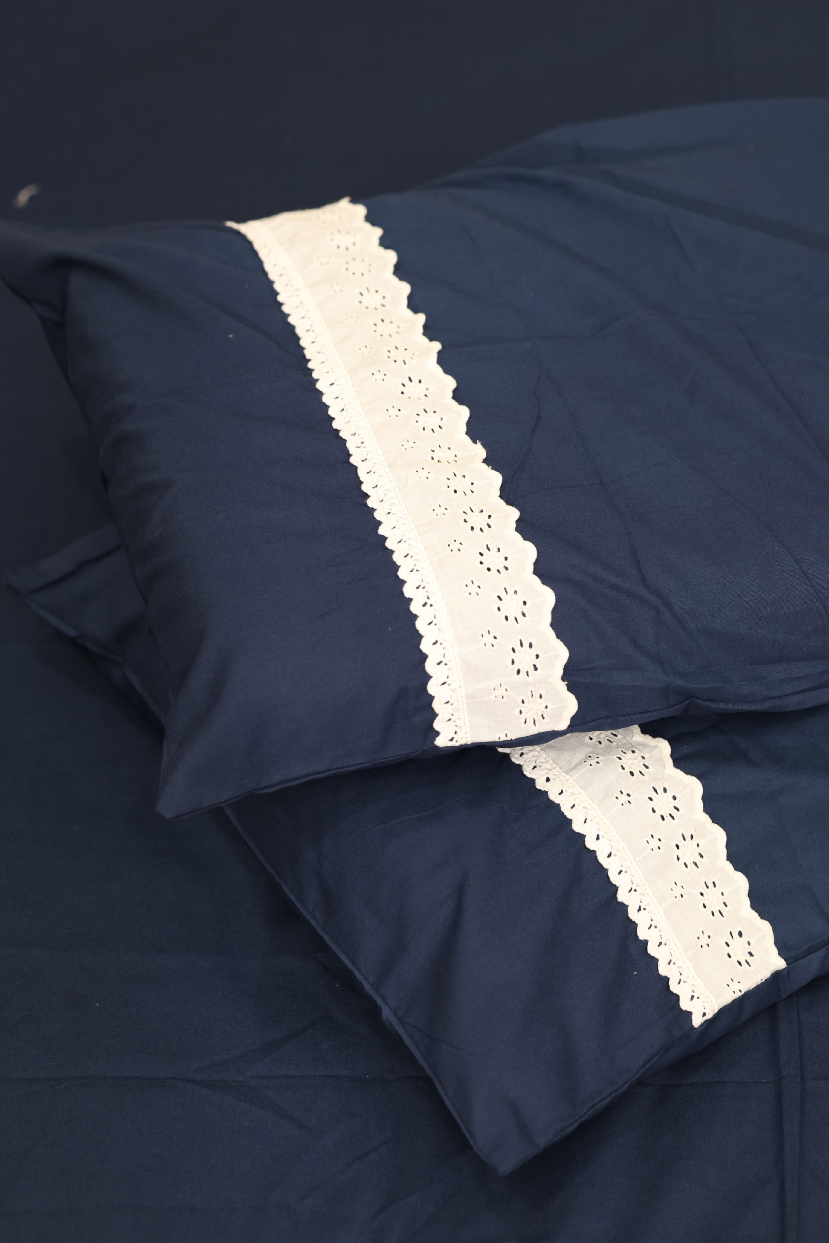 Premium Soft Cotton Lace Bedsheet Set – King Size