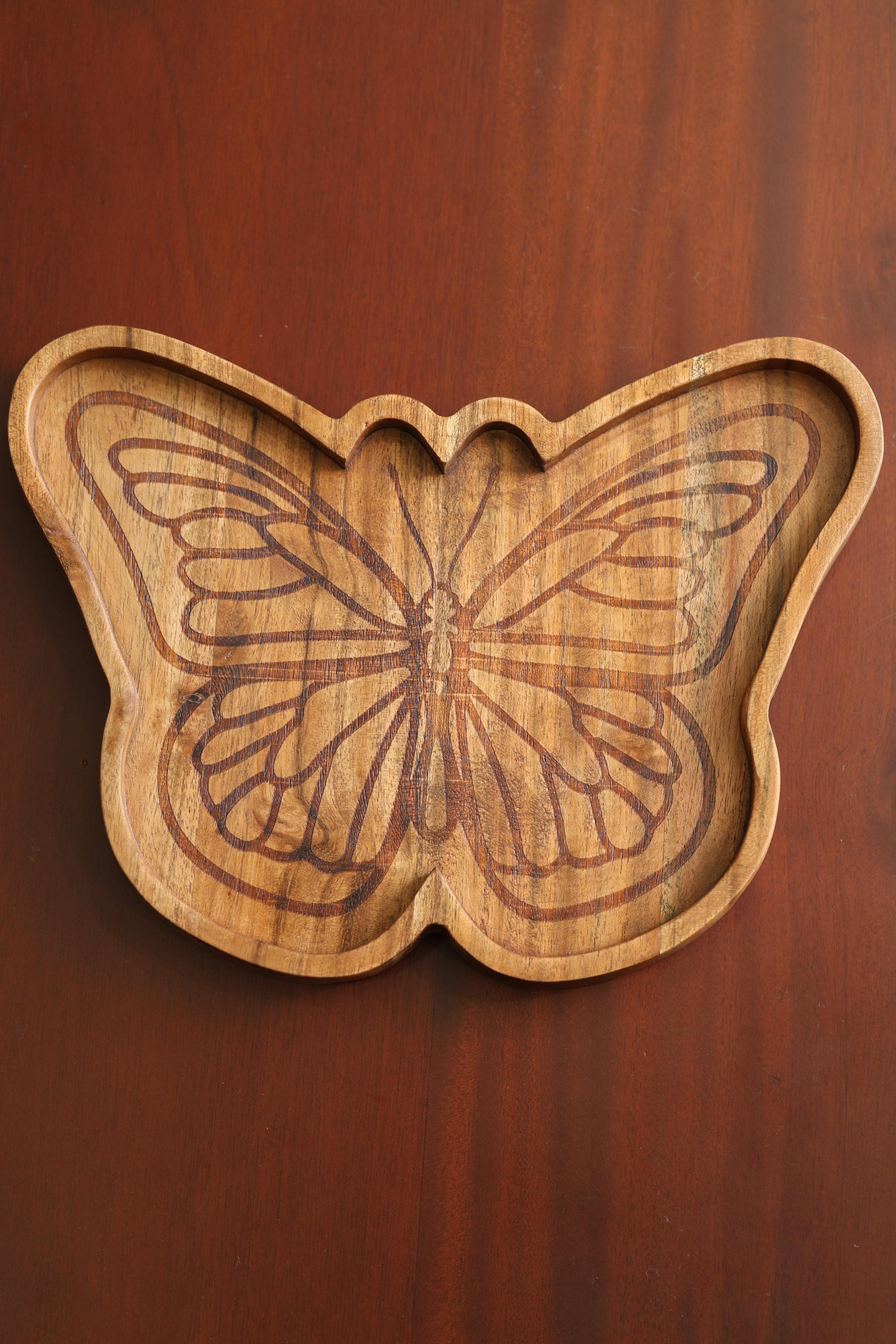 Wood Serving Platter - Eco-Friendly, Rustic-Design