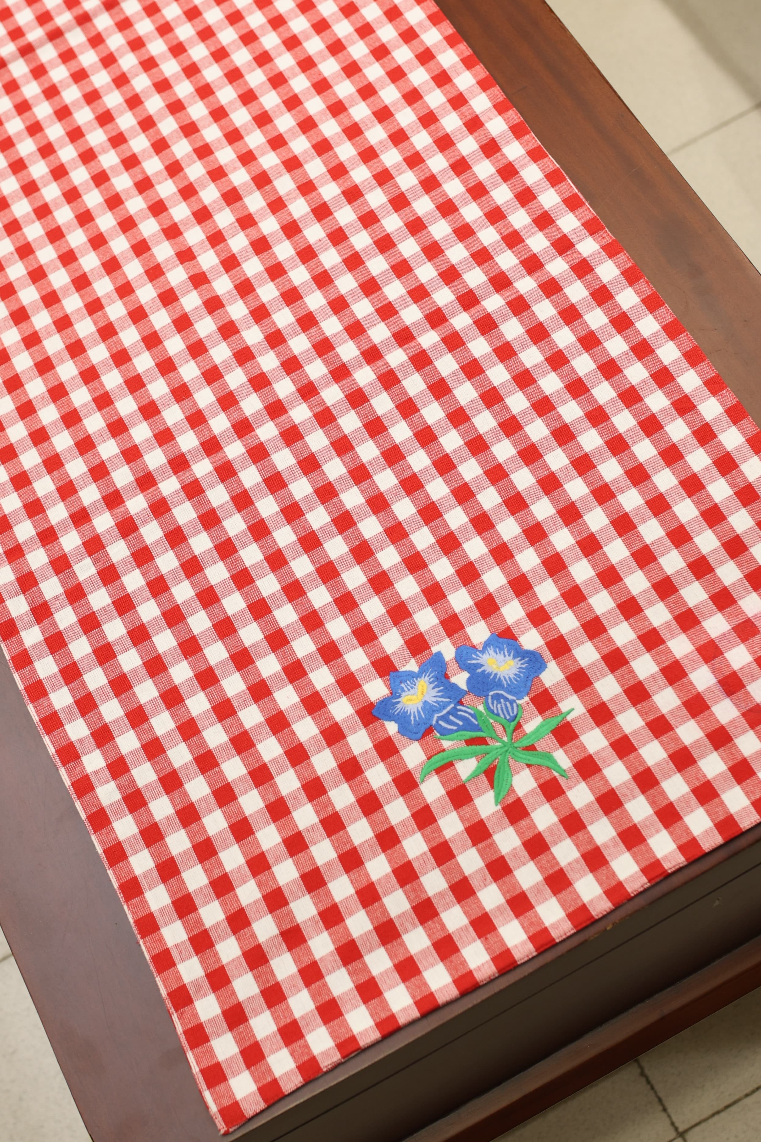 Table Runner - 4 Seater Xmas edition