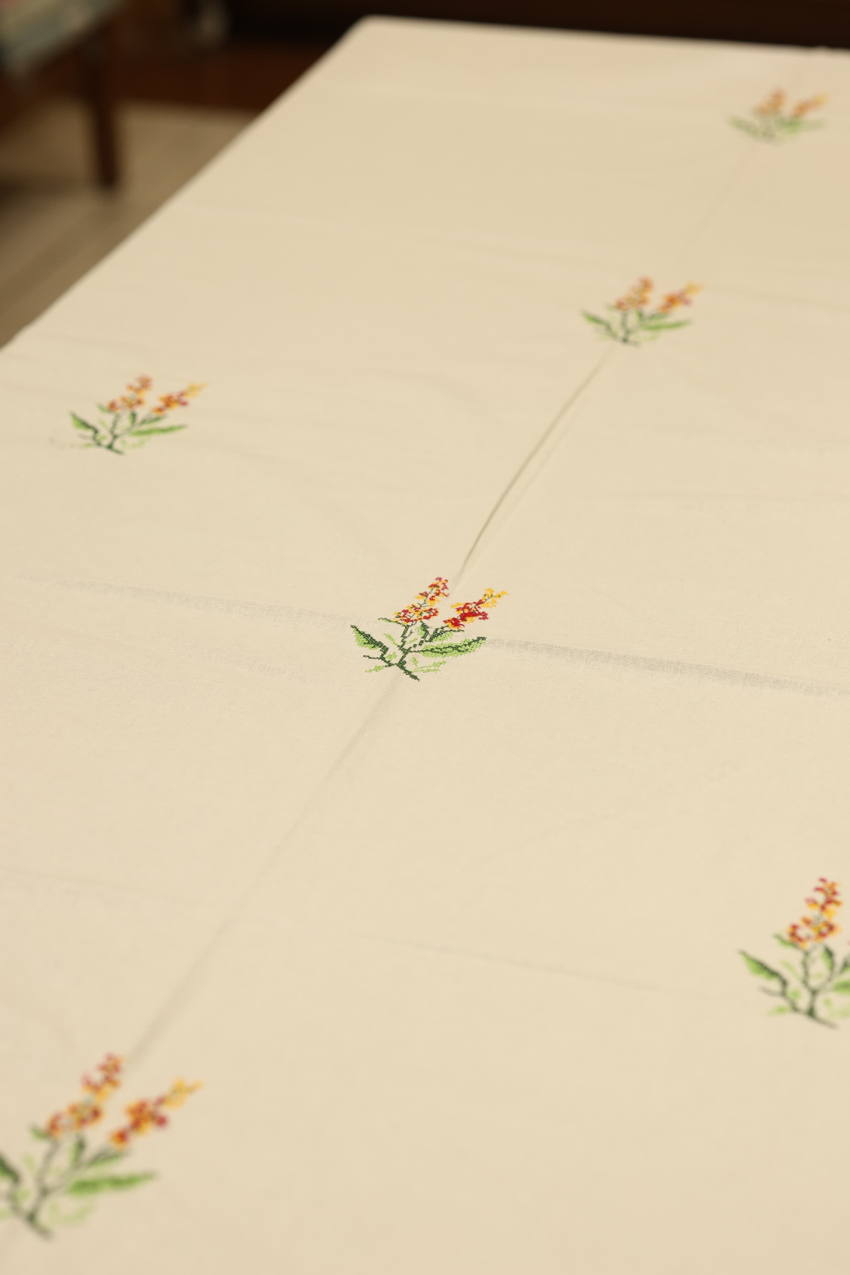 Table cloth - 6 seater cross stitch embroidery
