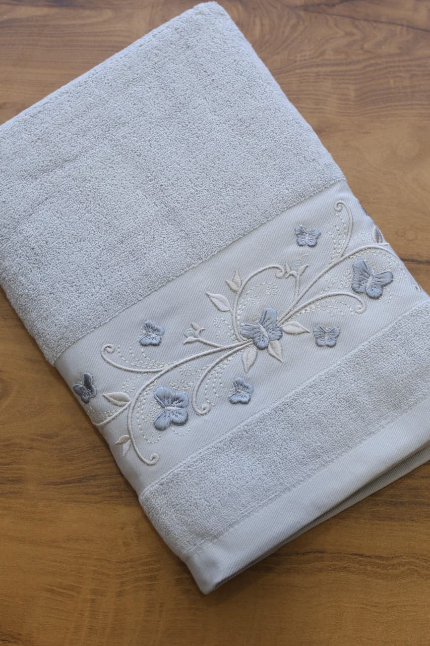 Premium Floral Embroidery  Bath Towel – Pastel stella