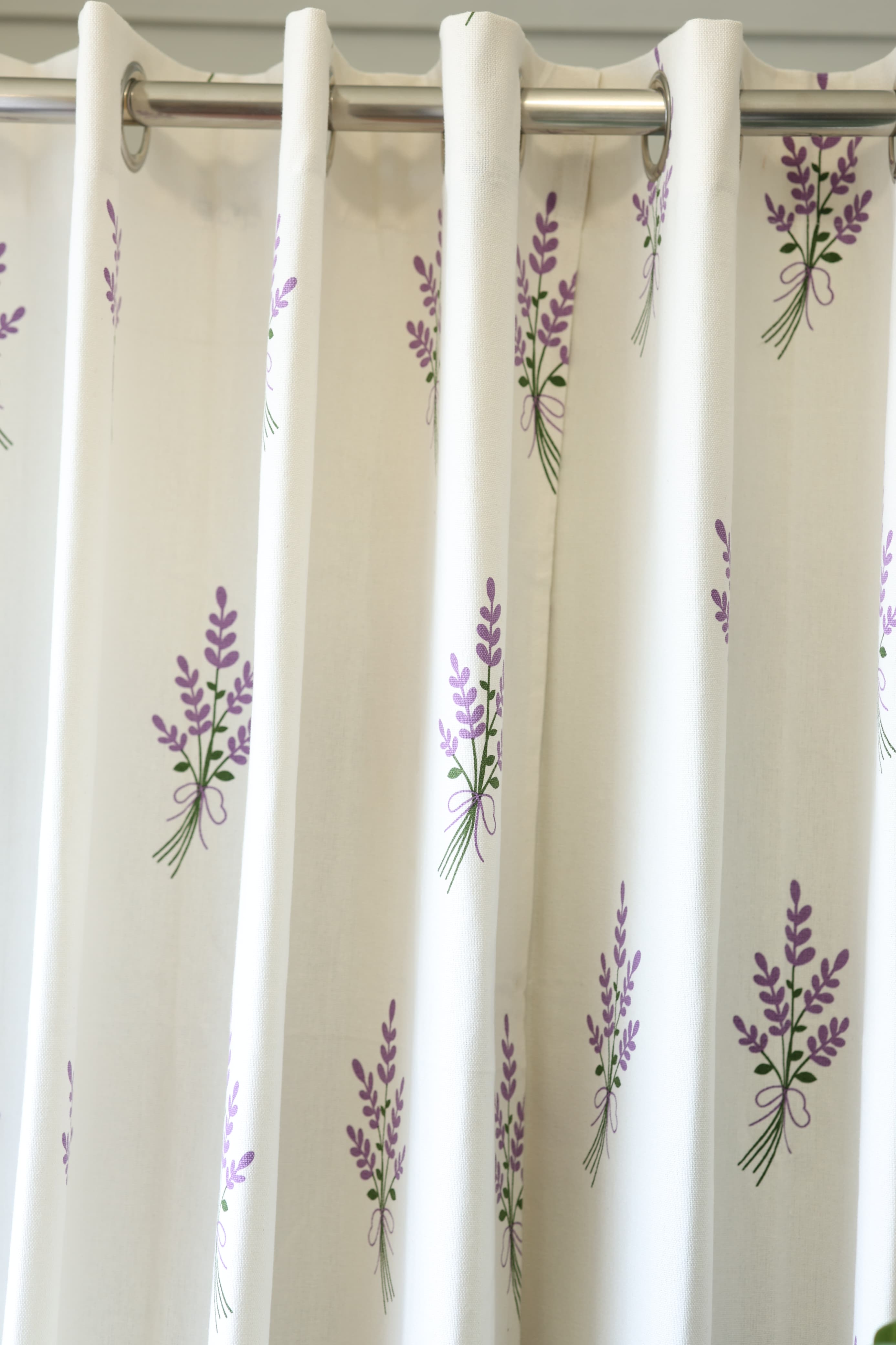 Curtains - Opaque floral curtains off white base