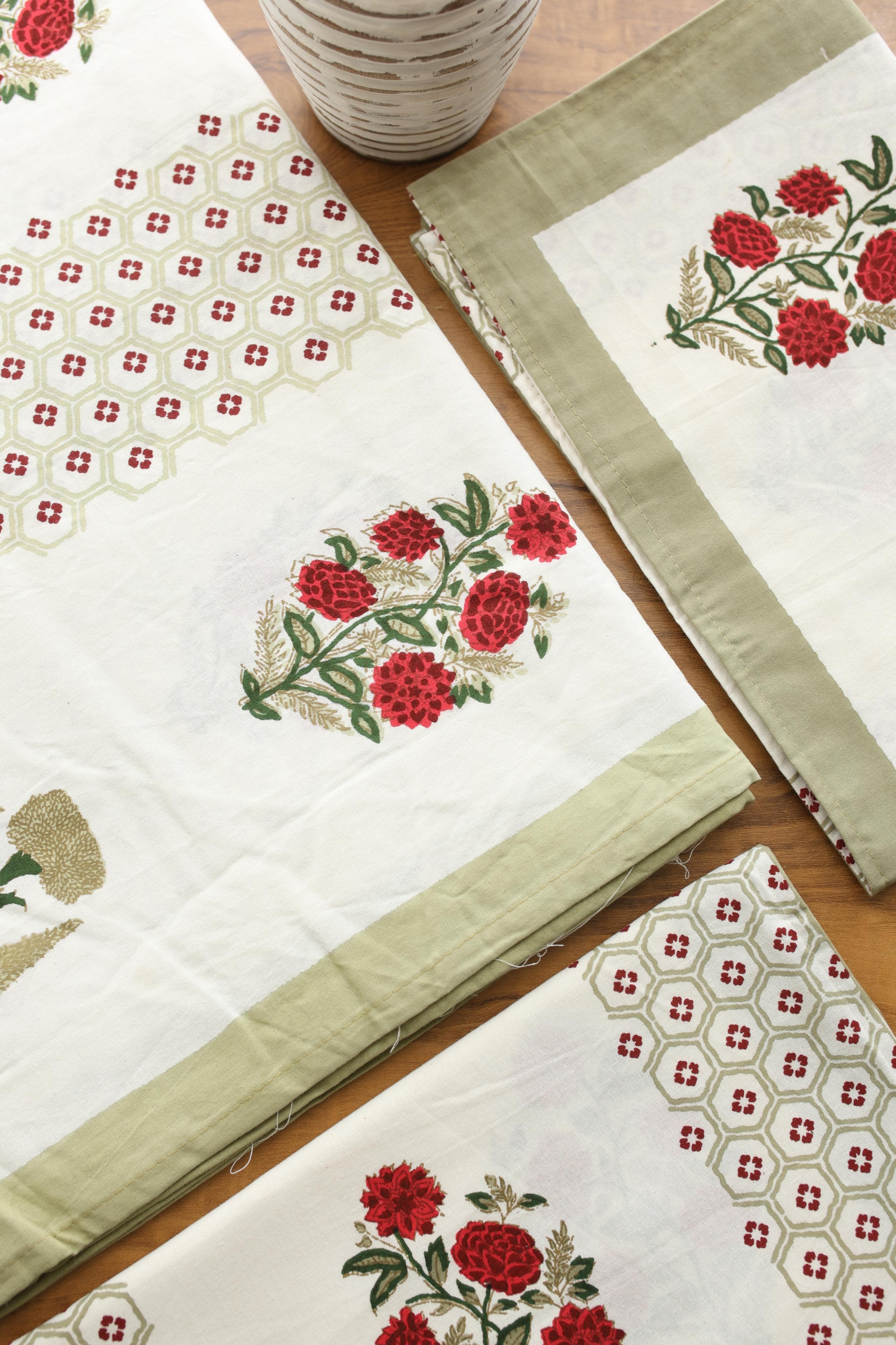 Bedsheets - Handblock queen rajwada print bedsheets