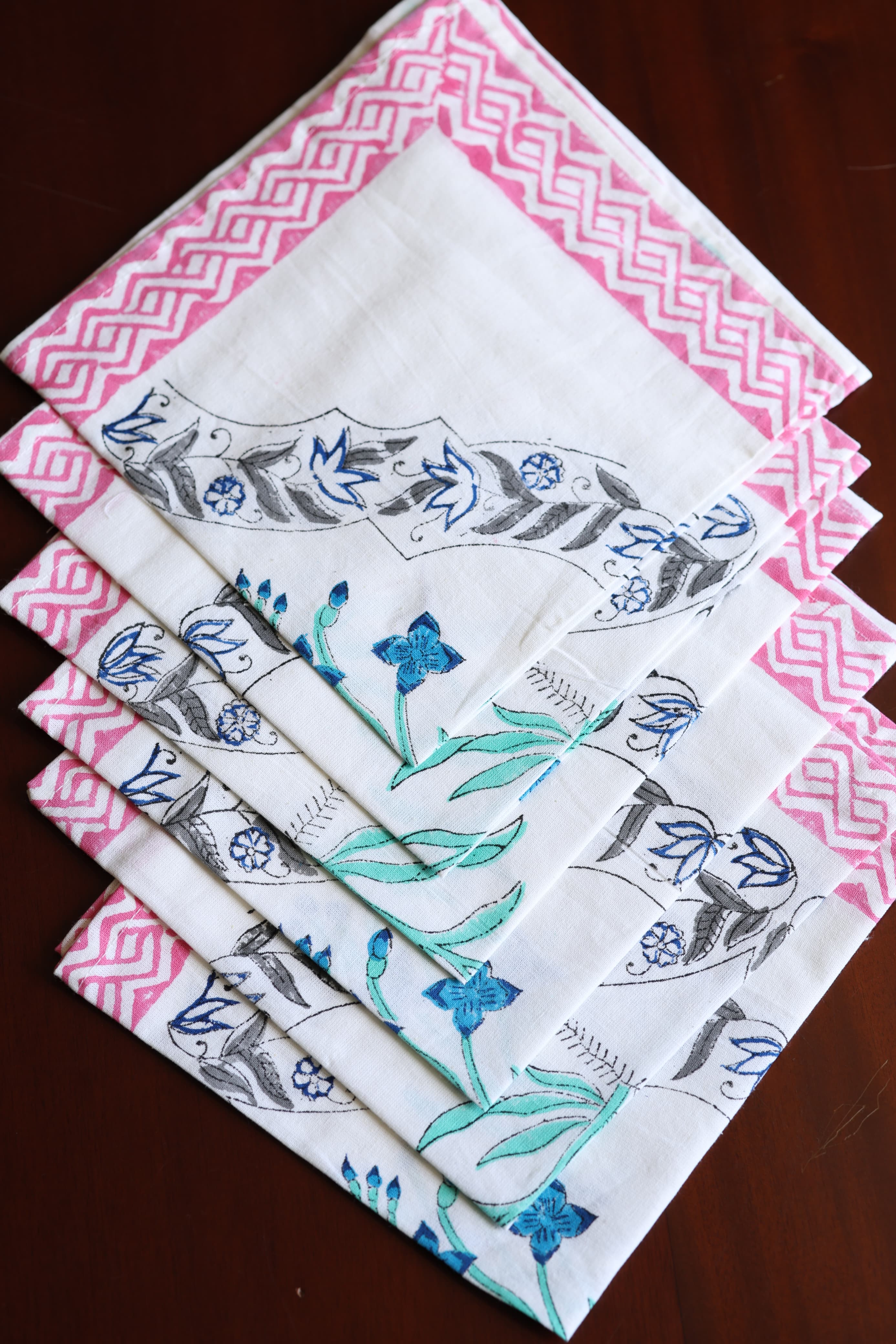 TABLE SET