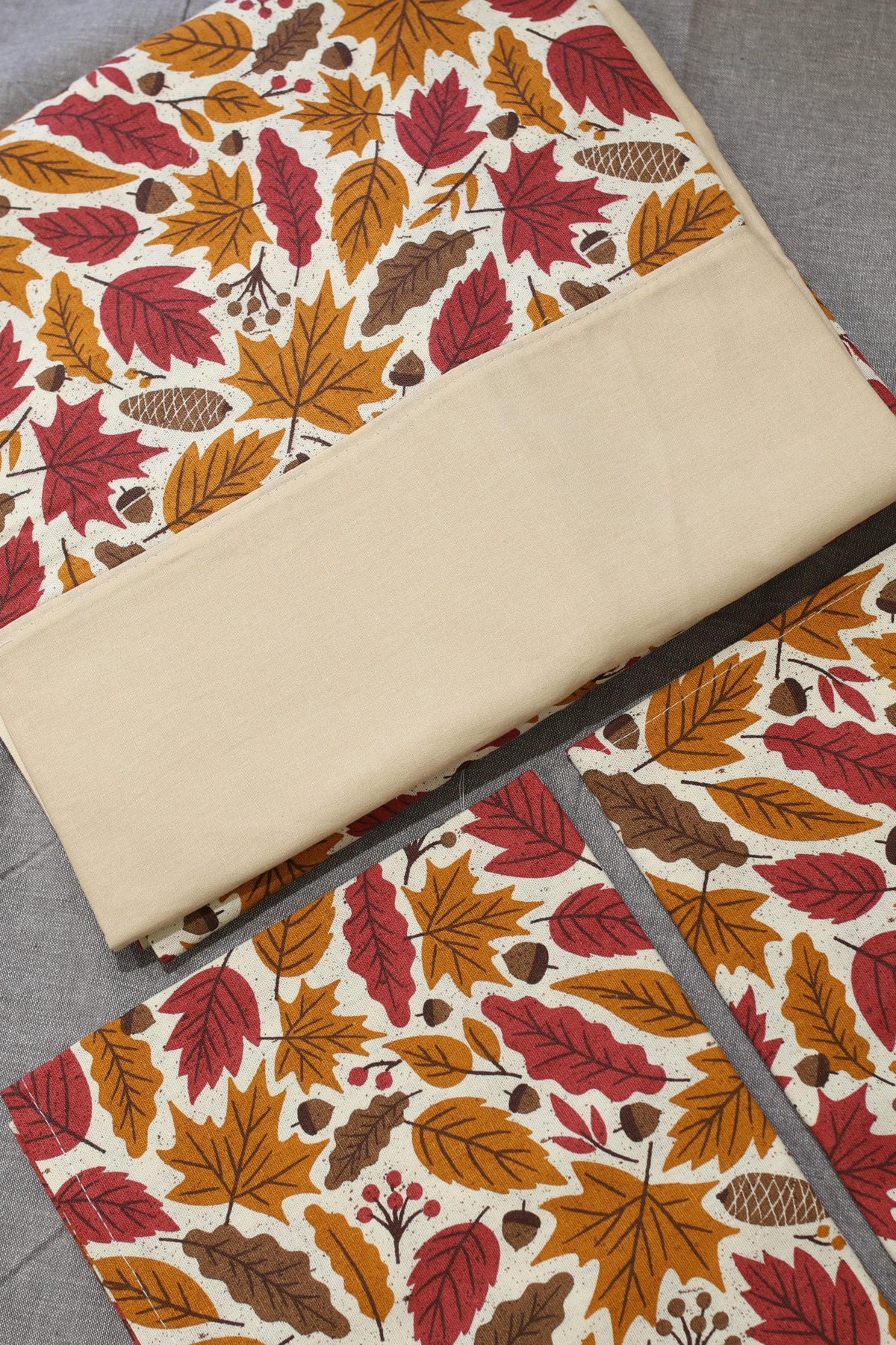 Bedsheets - King Daily use border bedsheets