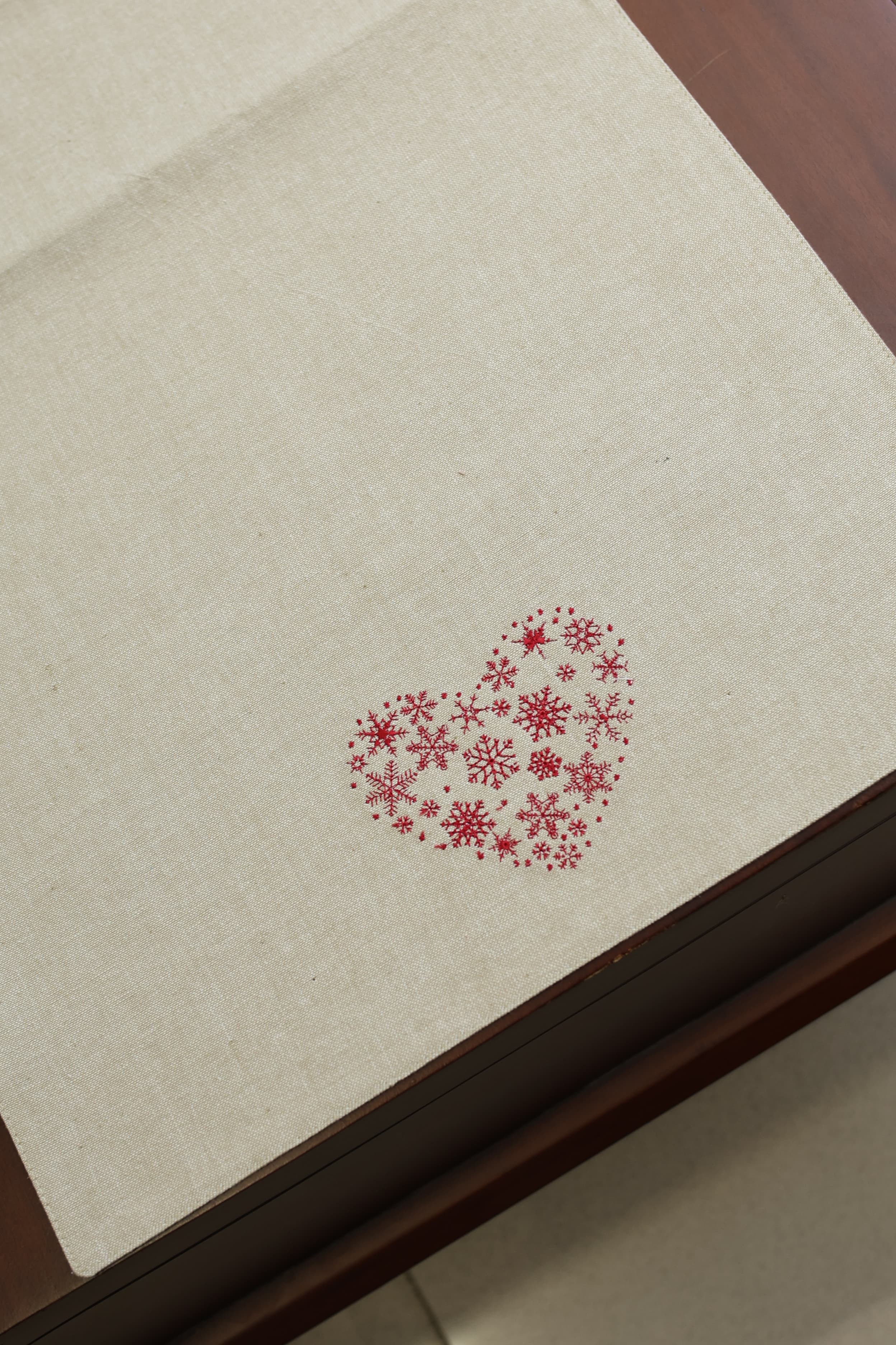 Table Runner - 4 Seater Xmas edition