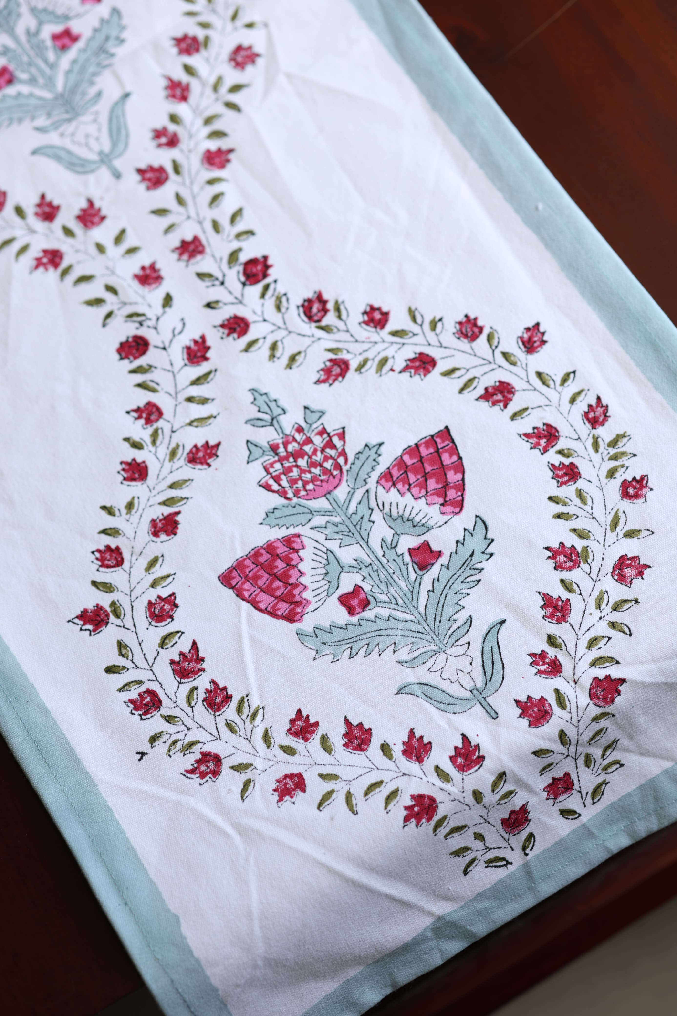 TABLE SET