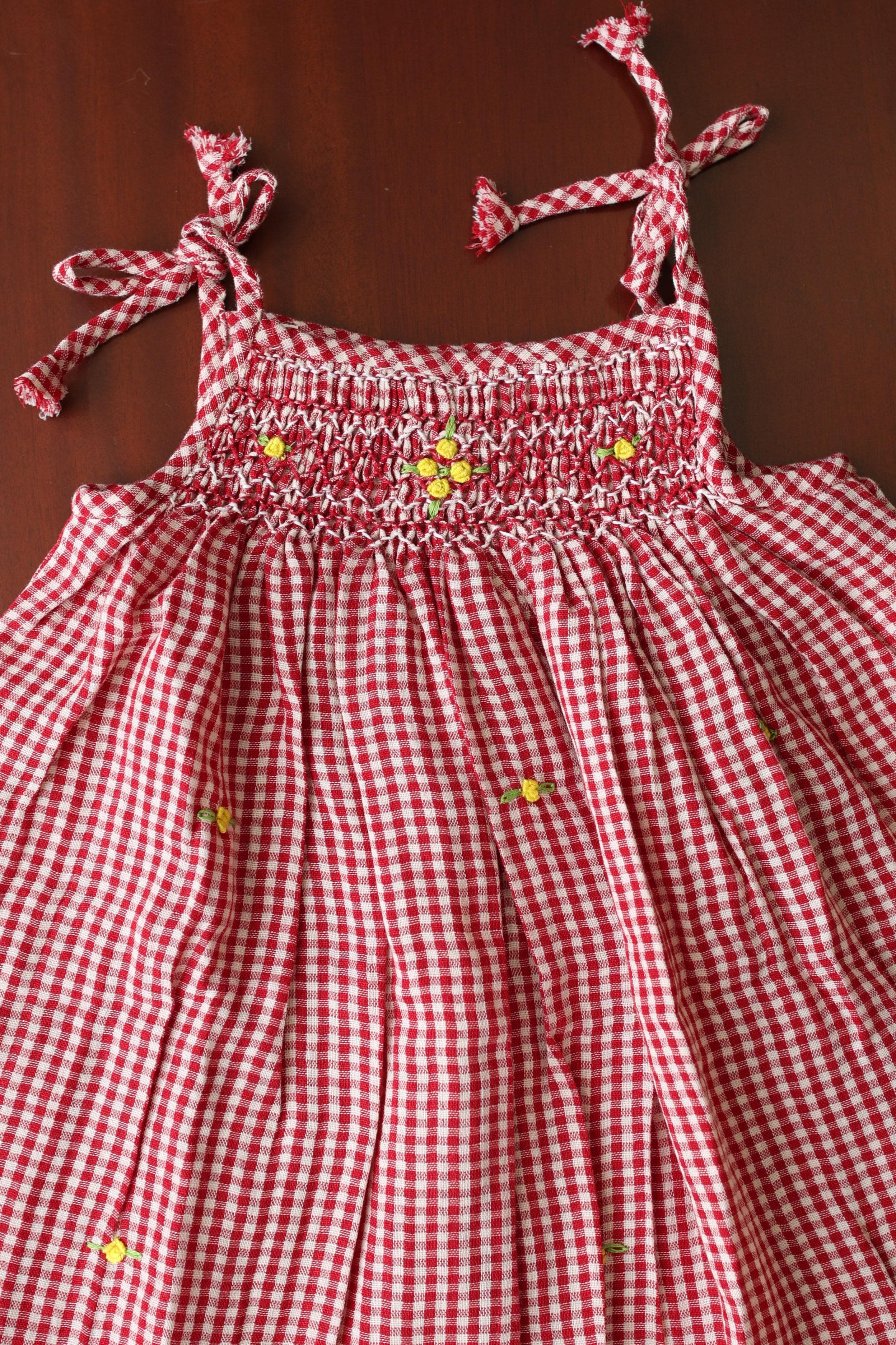 Kids smocked dress 10-12 month