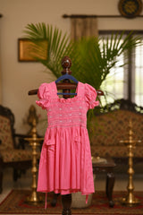 Kids smocked dress 3-4 years