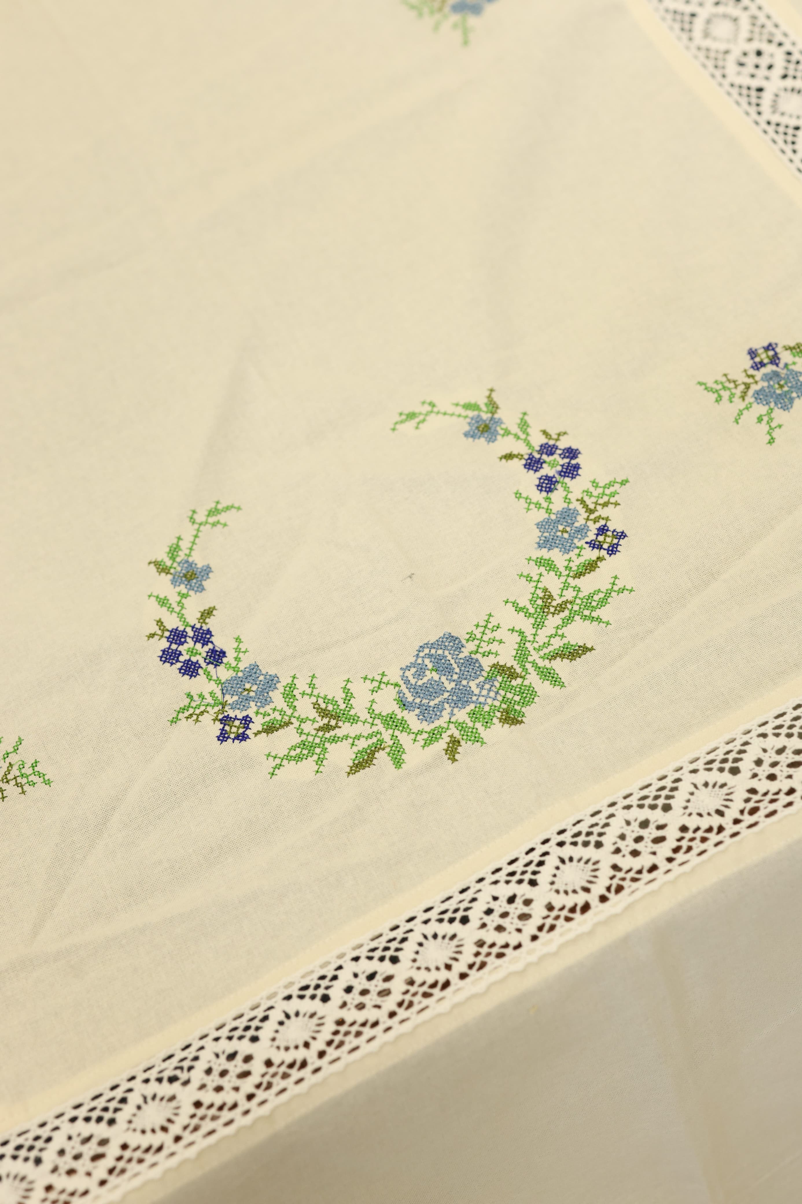 Table cloths-8 seater cross stitch embroidered