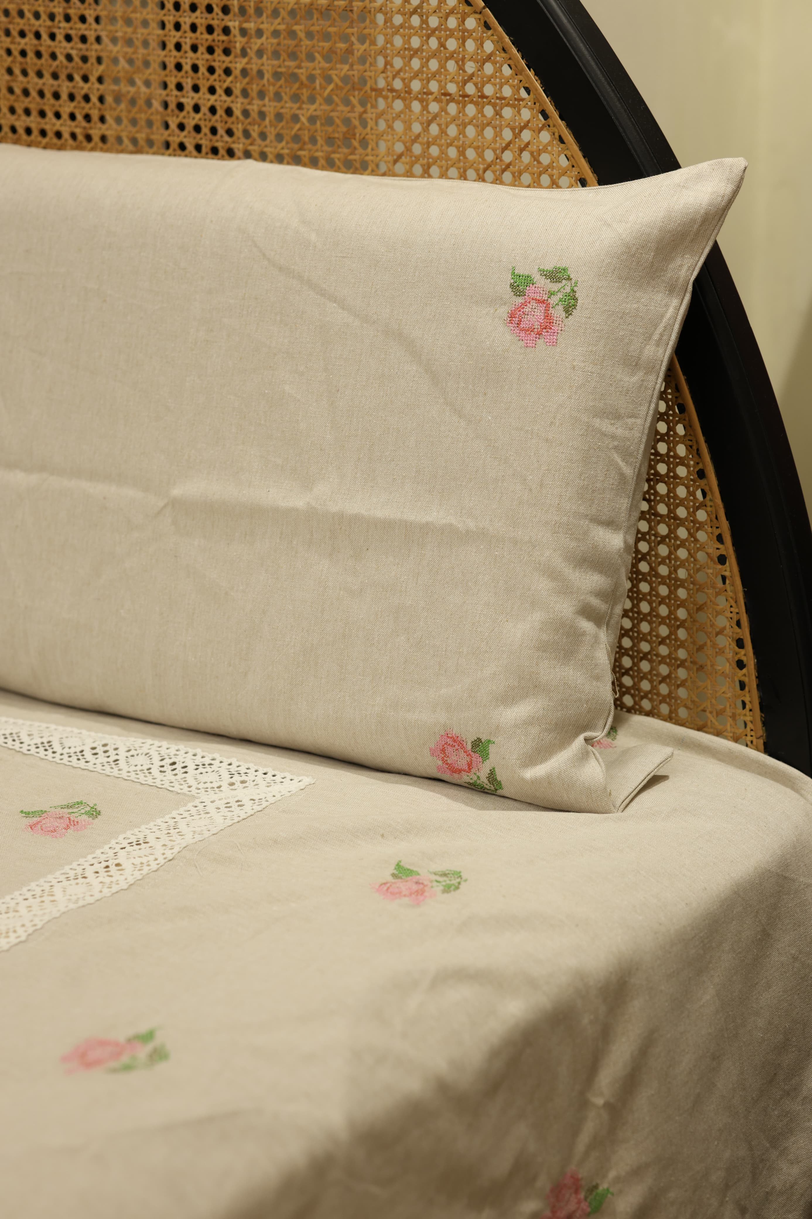 Premium Cross stitch Embroidery Cotton King Size Bedspread Set
