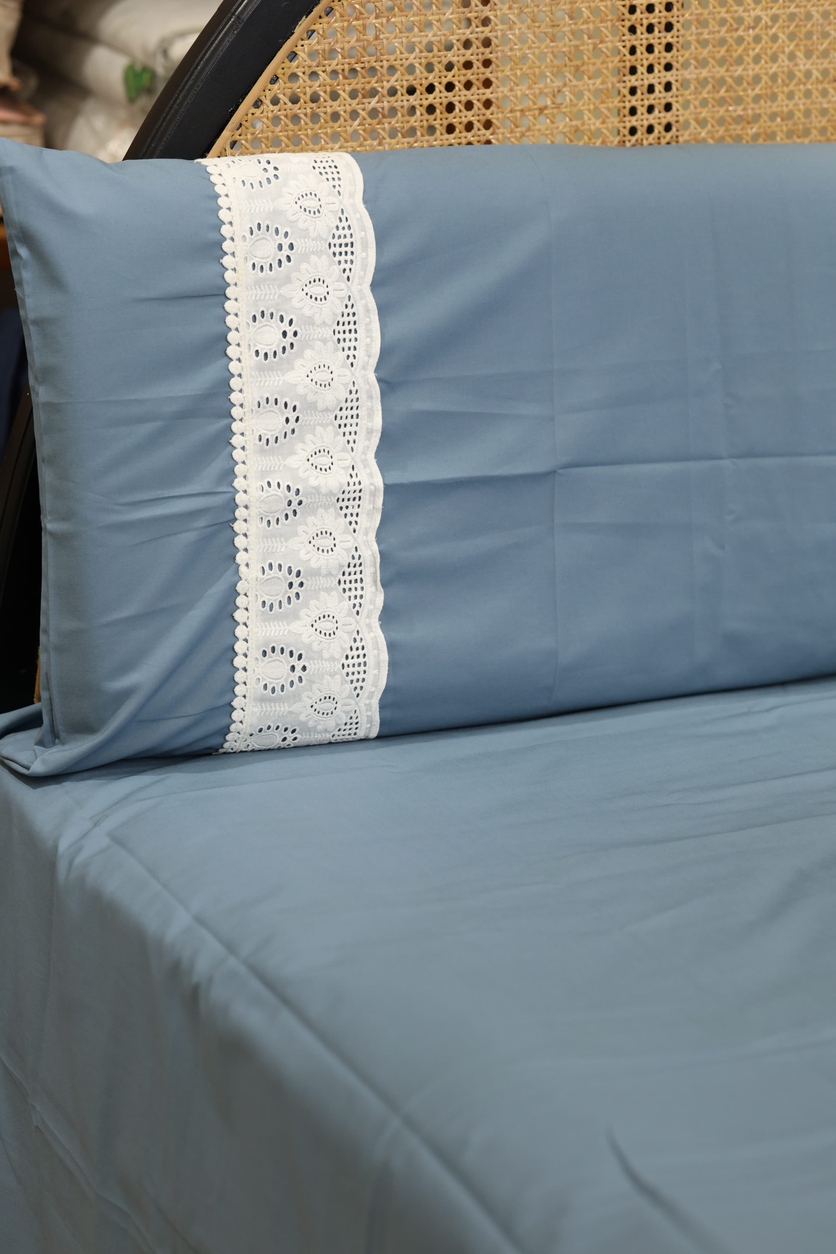 Premium Soft Cotton Lace Bedsheet Set – King Size