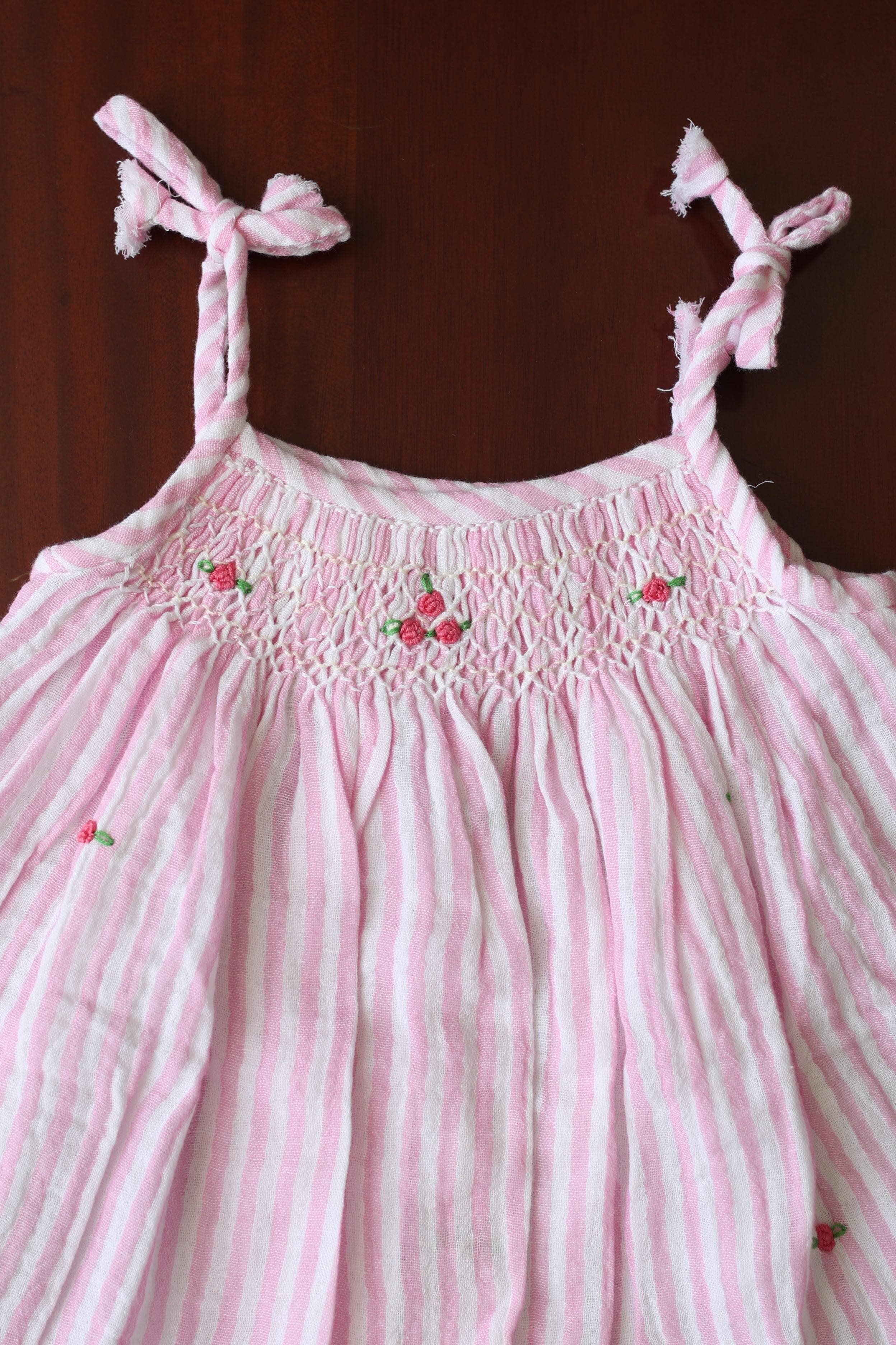 Kids smocked dress 3-6 month