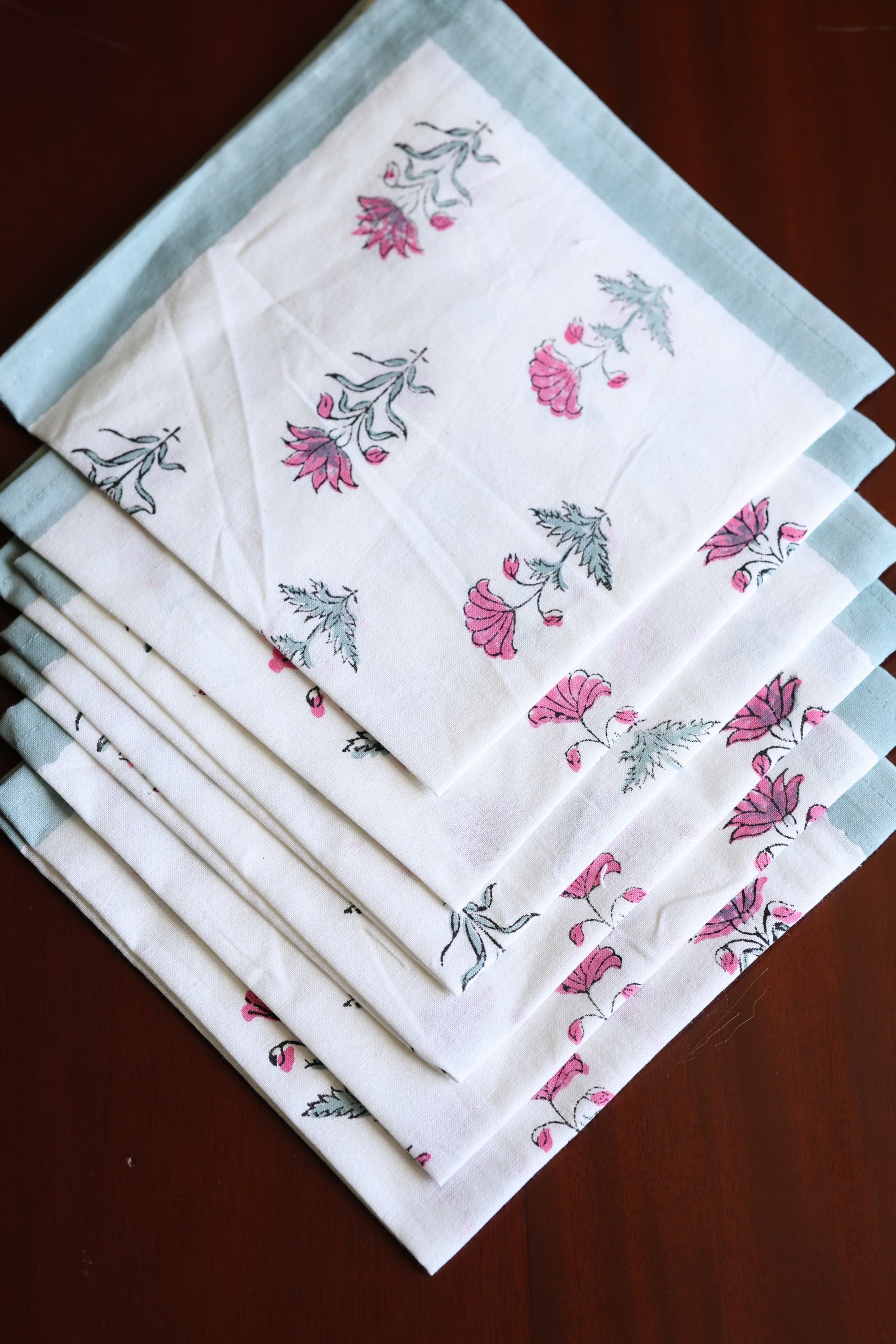 TABLE SET