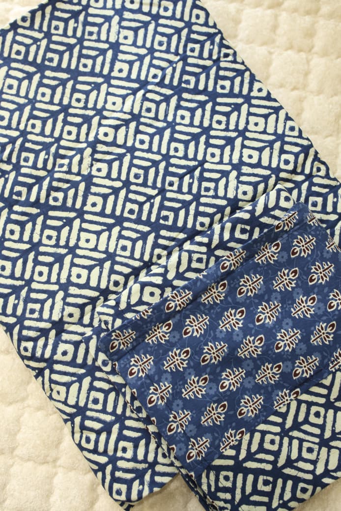 Bedsheets - Super king pure cotton handblock bedsheets indigo