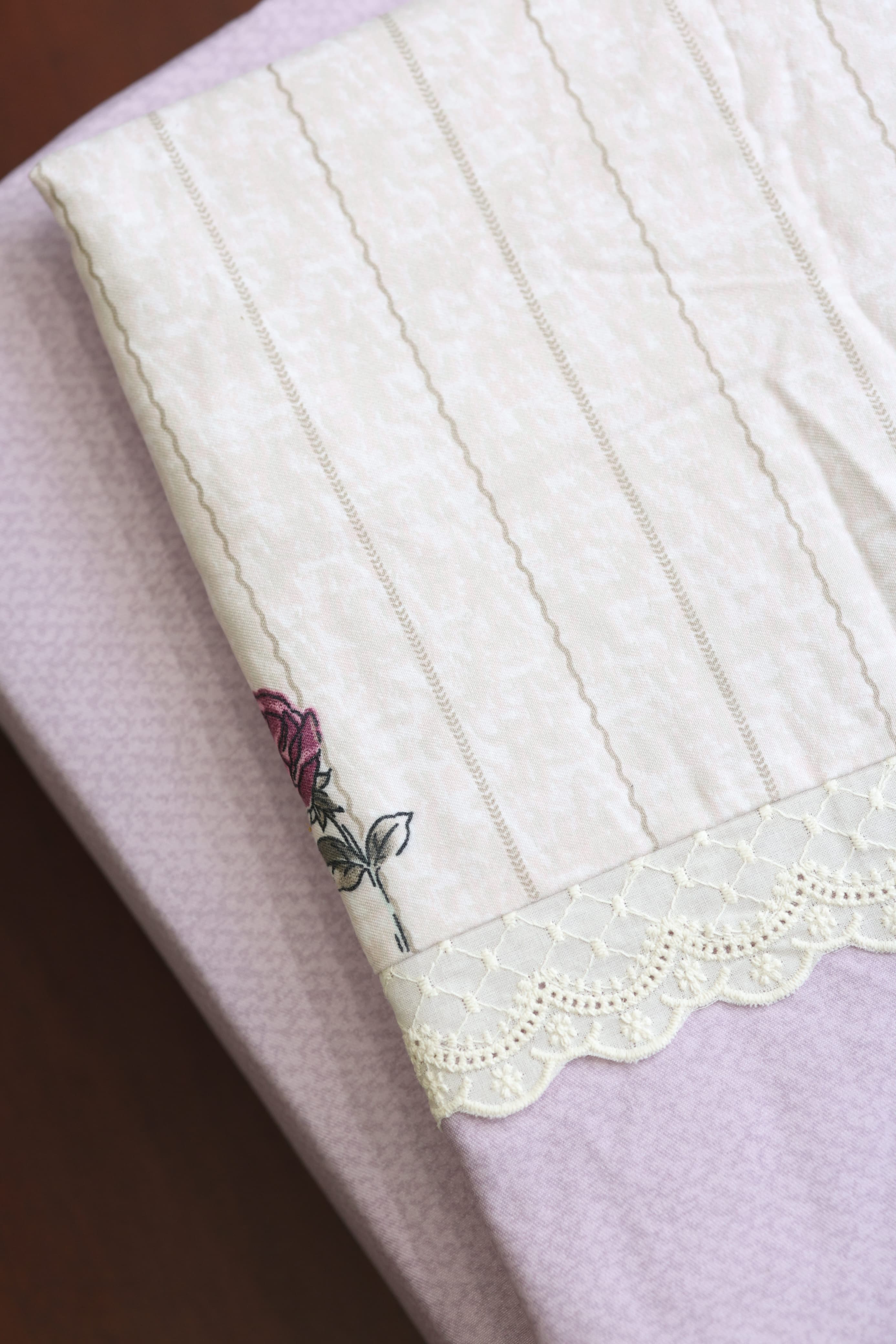 Bedsheets - Premium King soft cotton floral designer lace bedsheets Ruffles