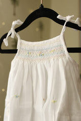 Kids smocked dress 6-10 months