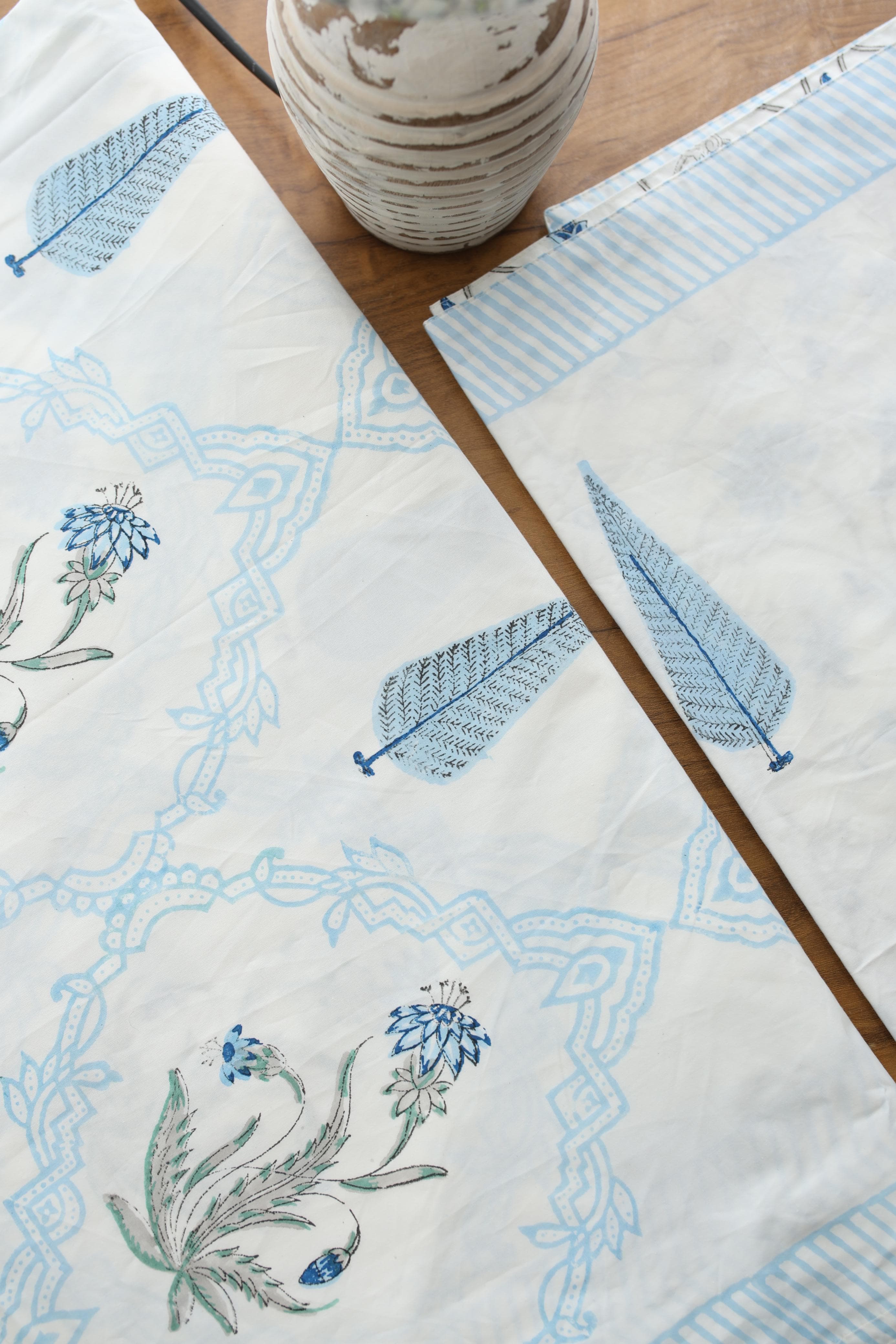 Bedsheets - Queen percale cotton handblock white lily bedsheets