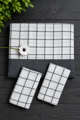 Bedsheets - King daily use border bedsheets