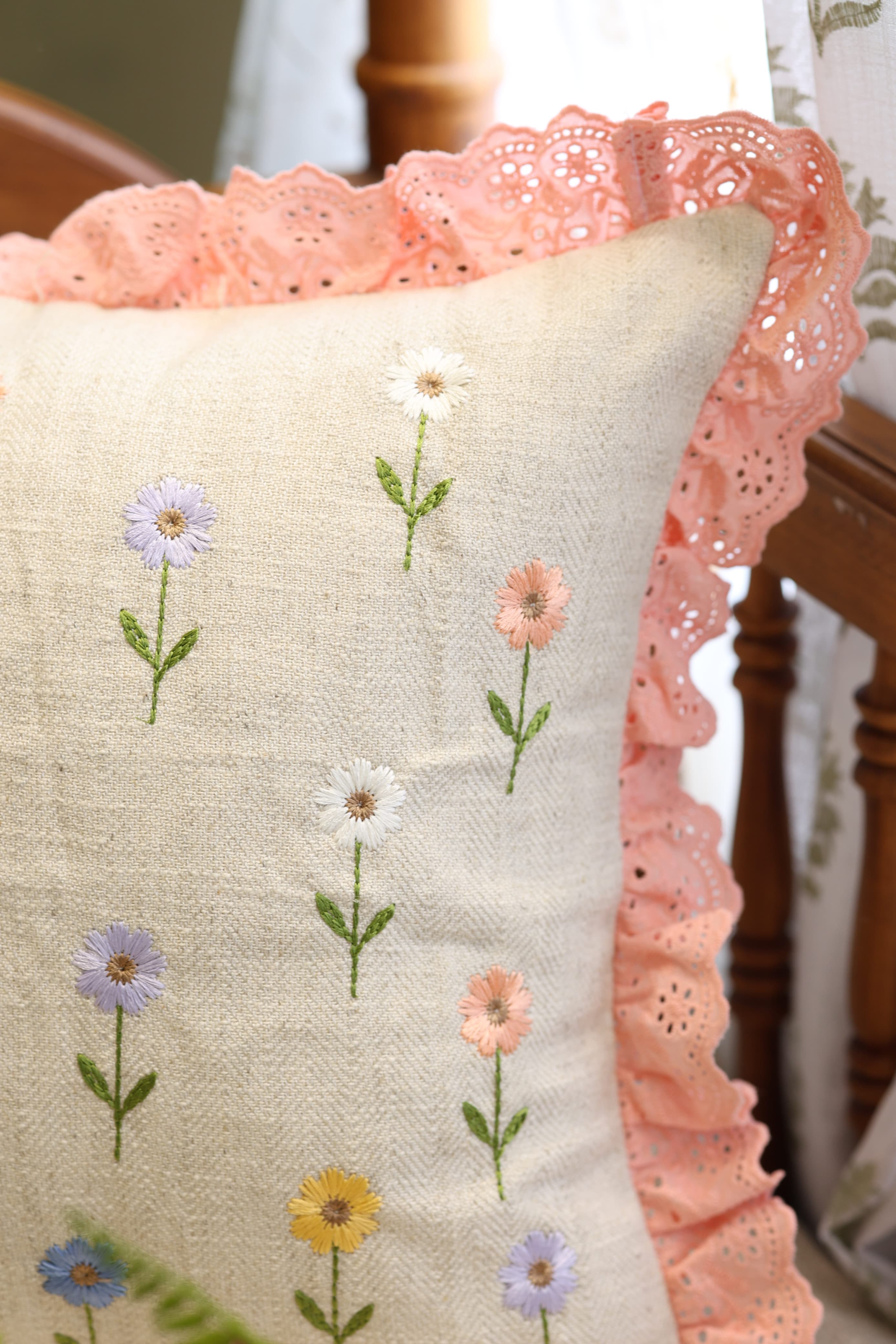 Cushion covers - Embroidery Petals
