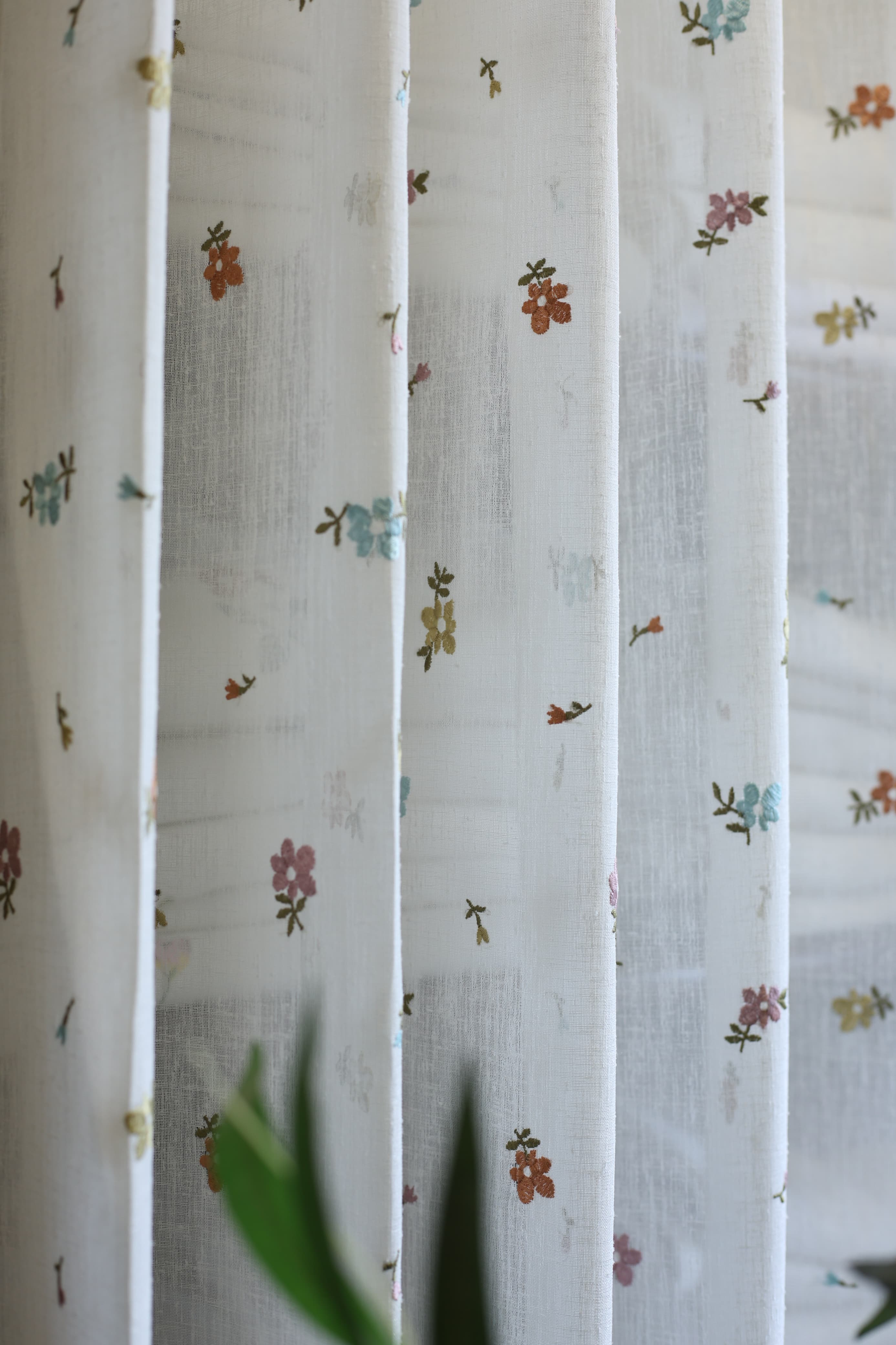 Curtains -Premium embroidered sheer curtain