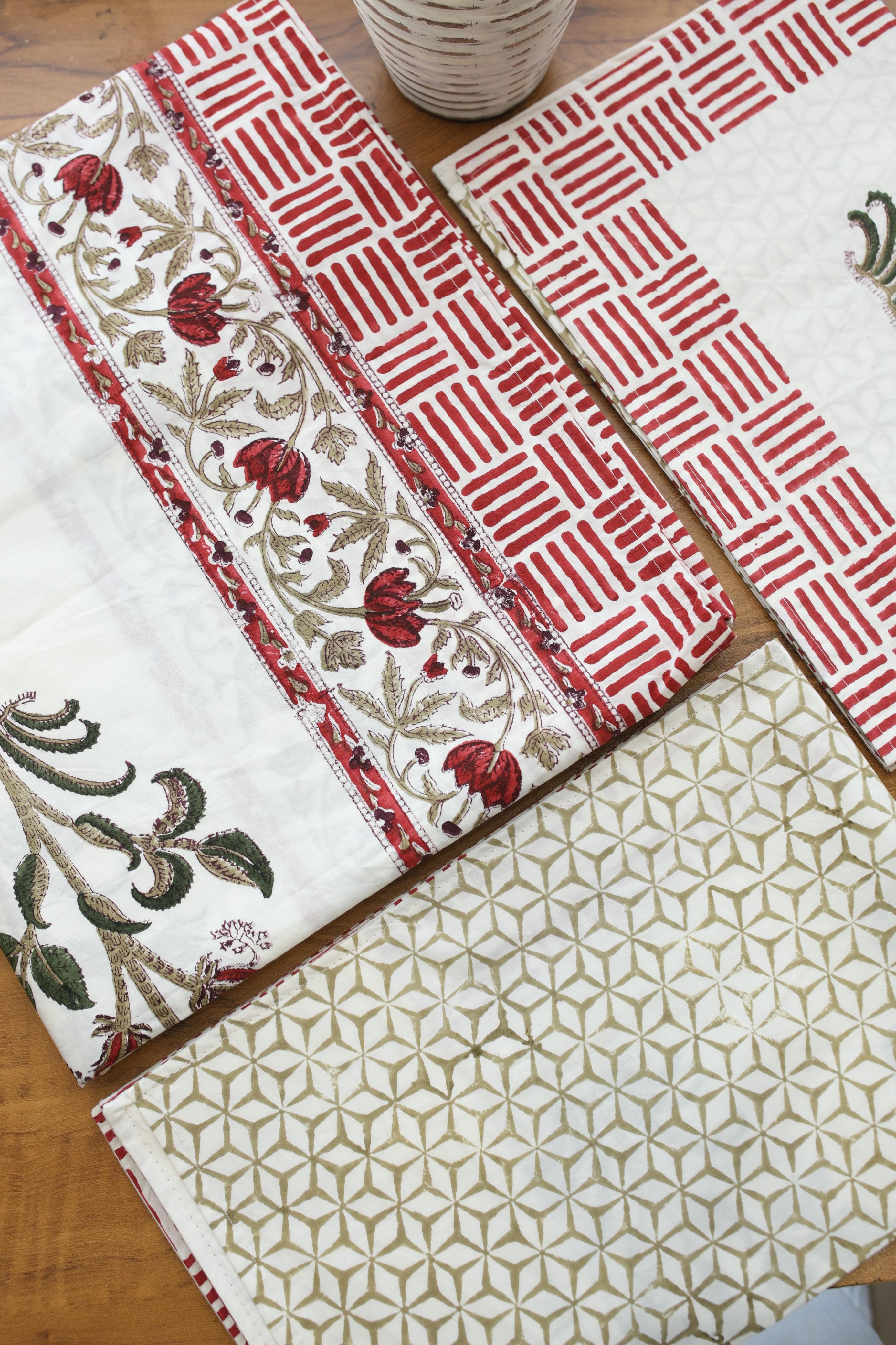 Bedsheets - King percale cotton handblock soft lily  bedsheets