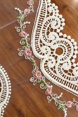 Table Runner - Net embroidery / Table centre