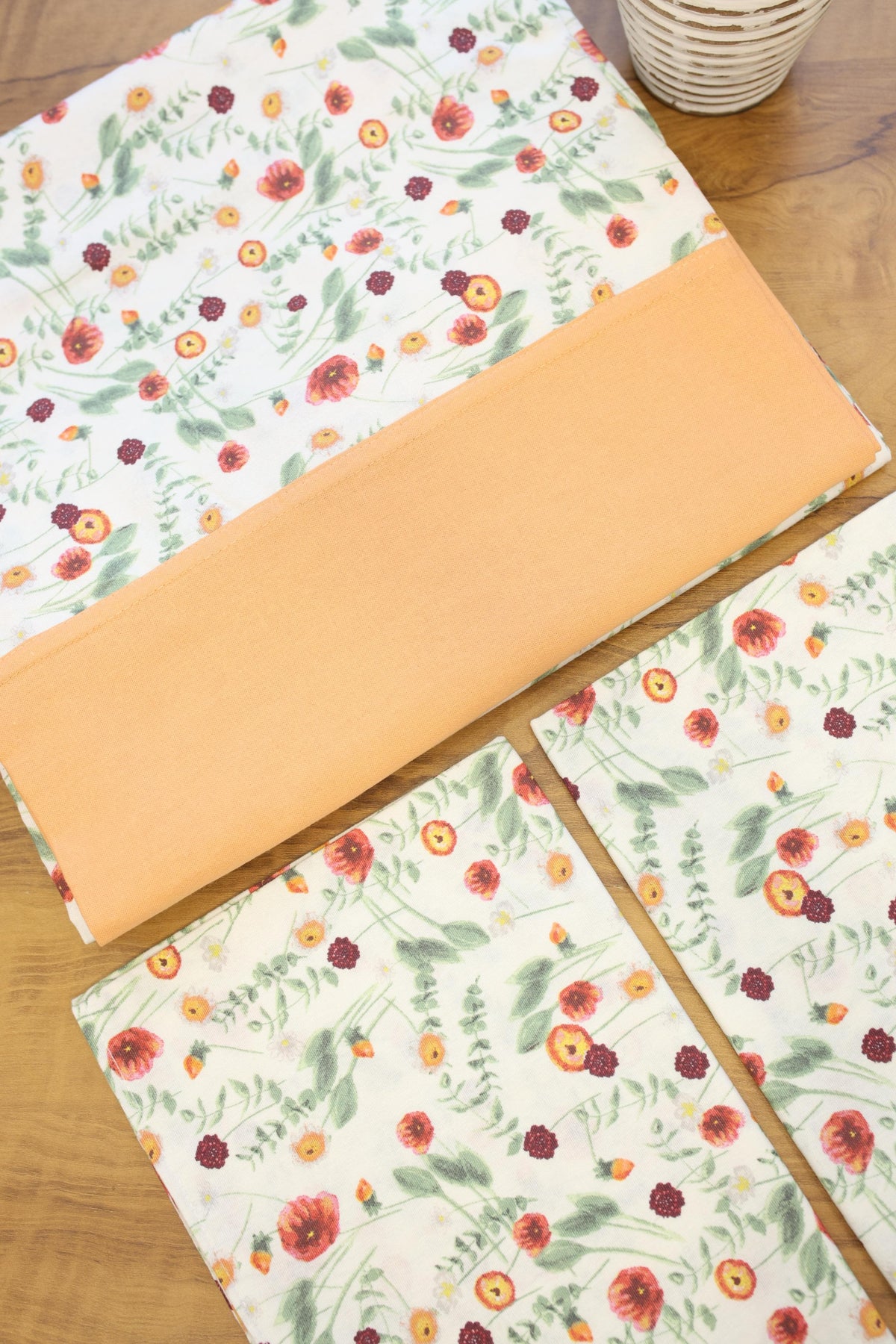 Bedsheets - Queen daily use border bedsheets
