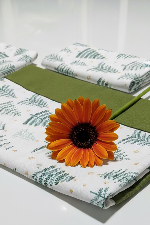 Bedsheets-Queen daily use border bedsheets