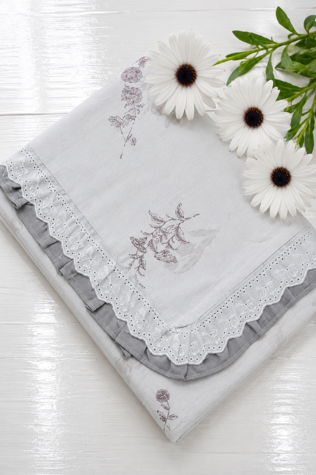 Bedsheets - Premium King cotton lace bedsheets majestic