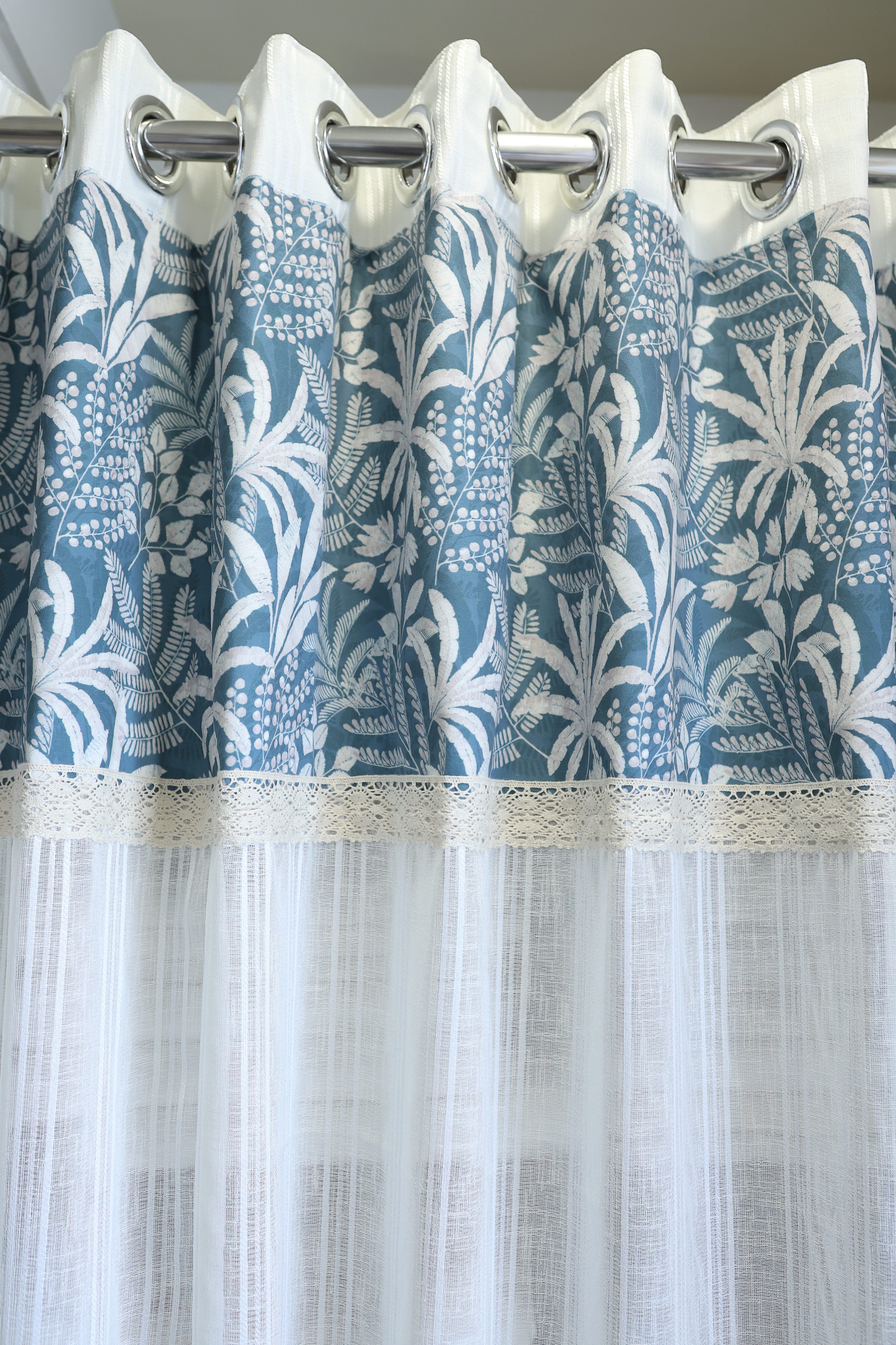 Curtains:Floral printed sheer curtains