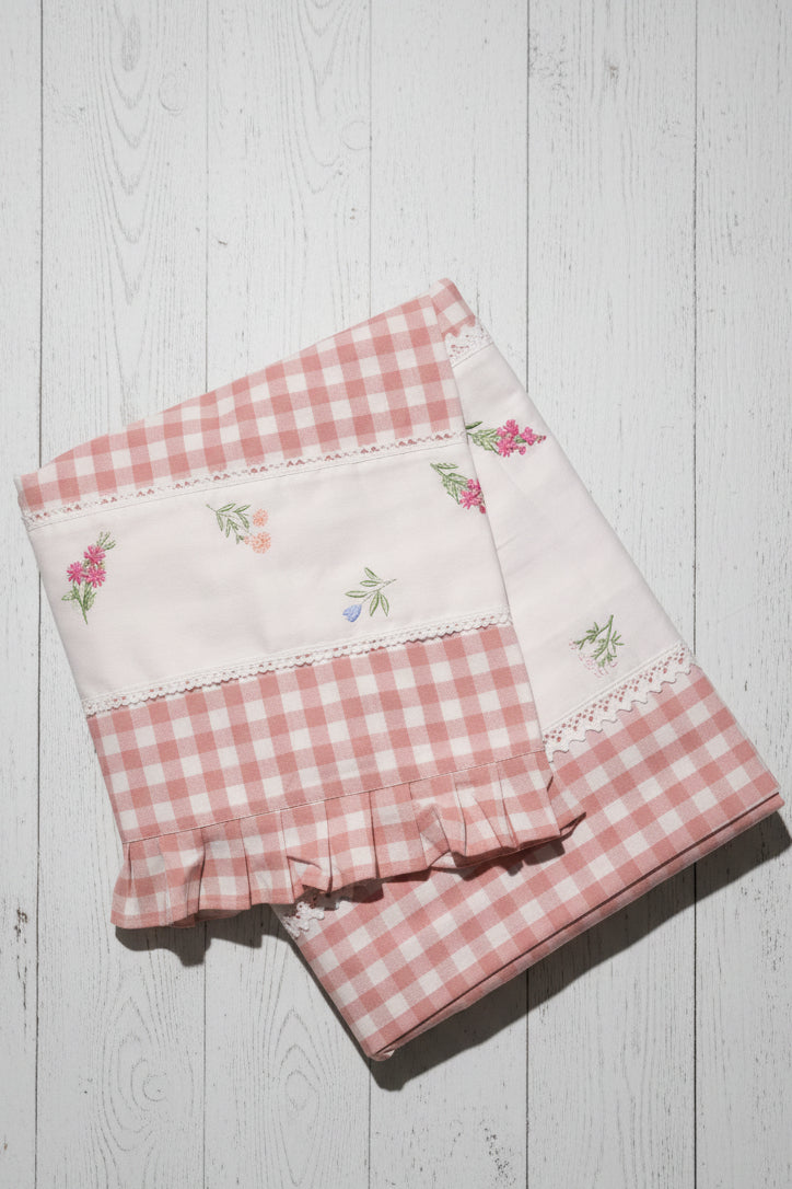 Bedsheets - Queen Premium check floral embroidery  bedsheet