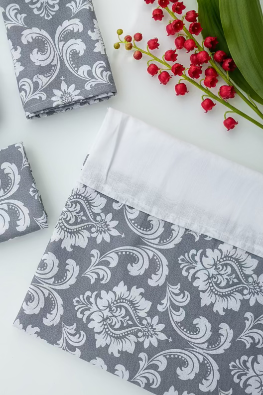 Bedsheets-Queen daily use border bedsheets