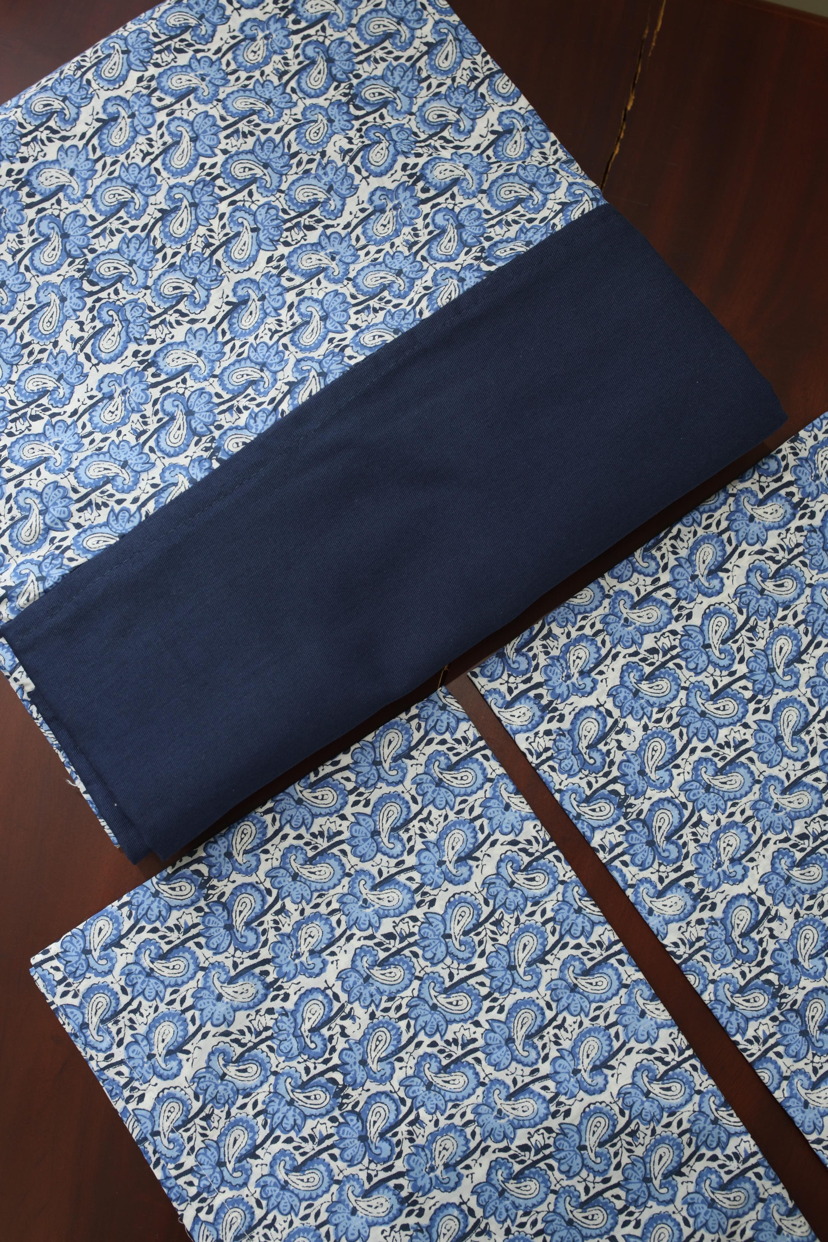 Bedsheets - King Daily use border bedsheets