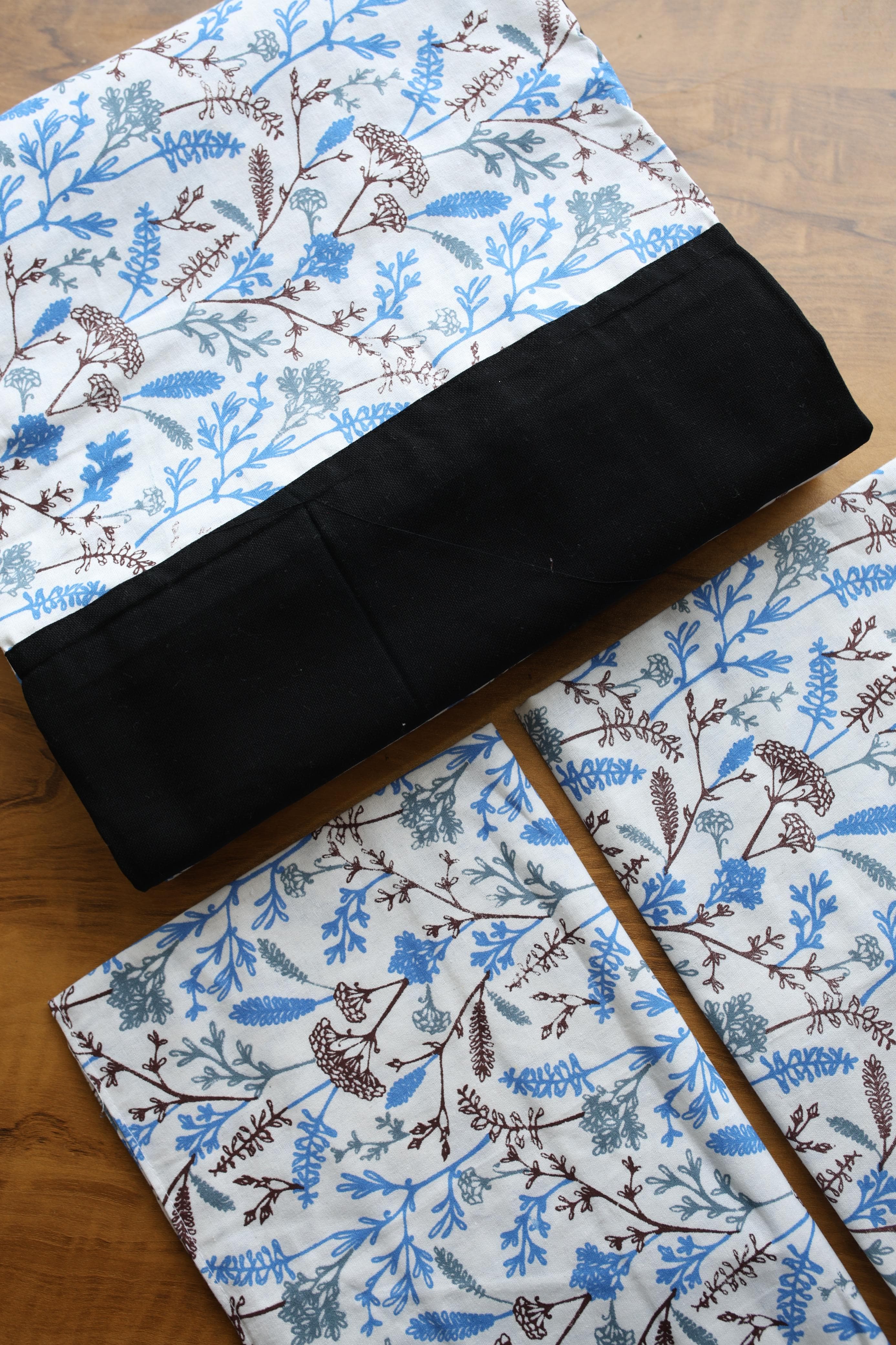 Bedsheets - King daily use border bedsheets