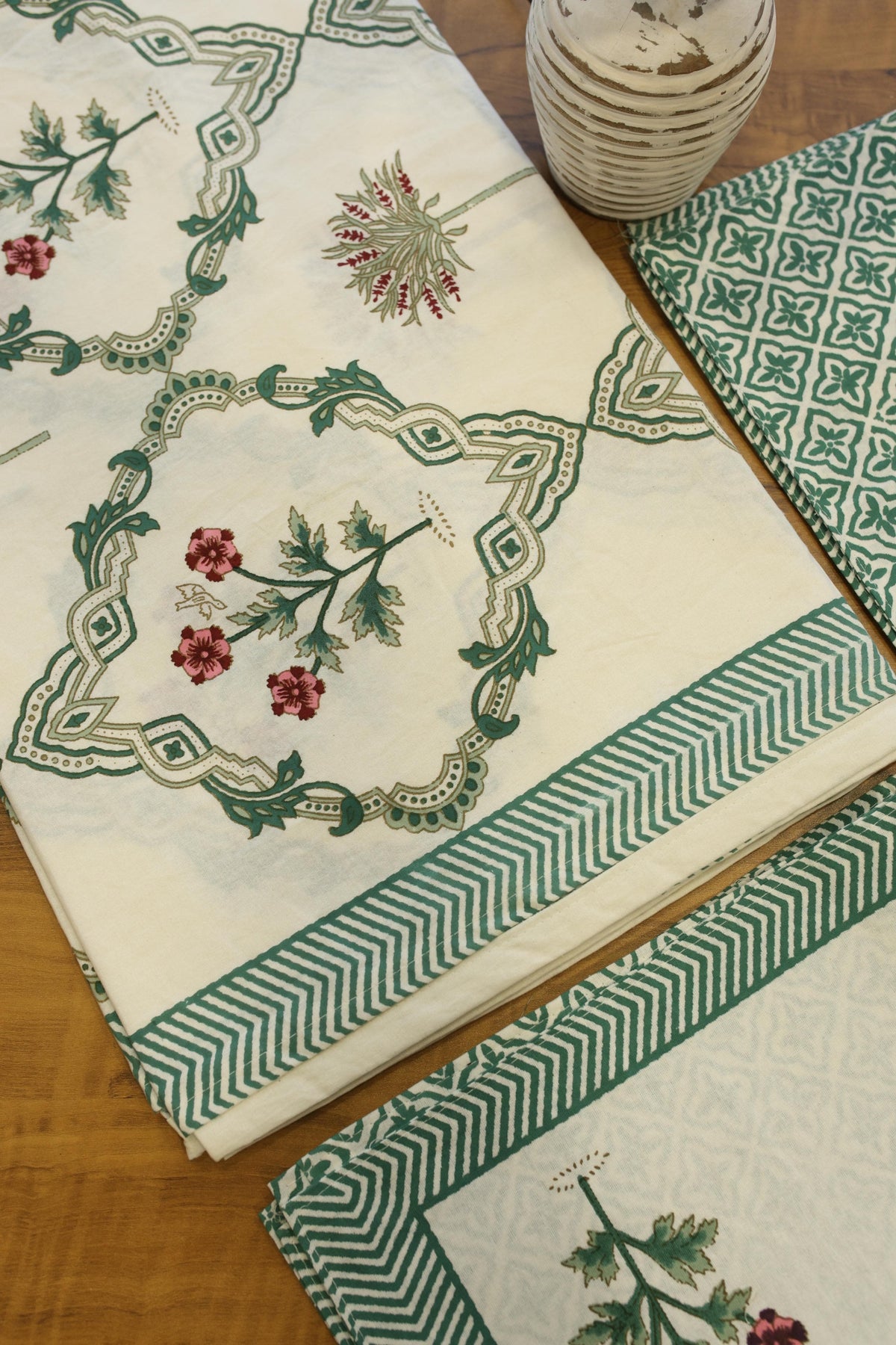 Bedsheets - Handblock queen rajwada print bedsheets