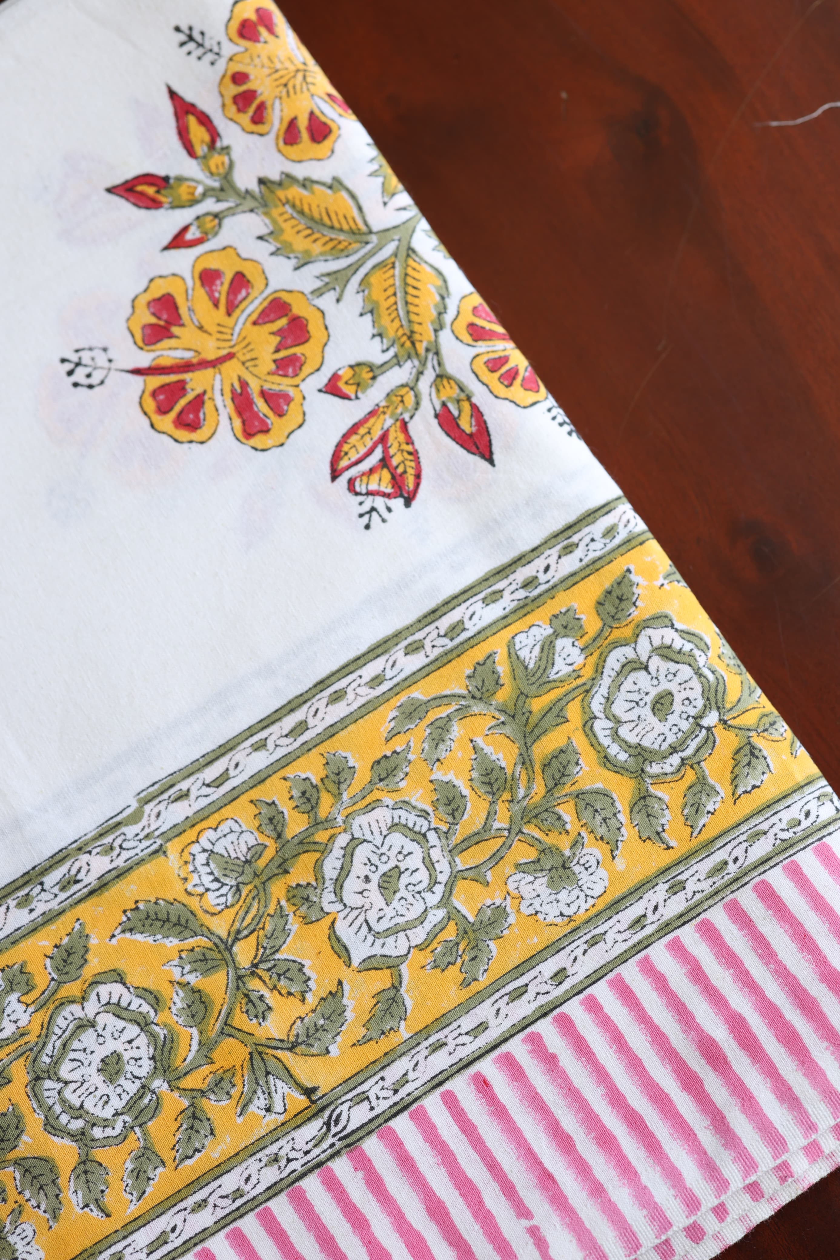 TABLE SET