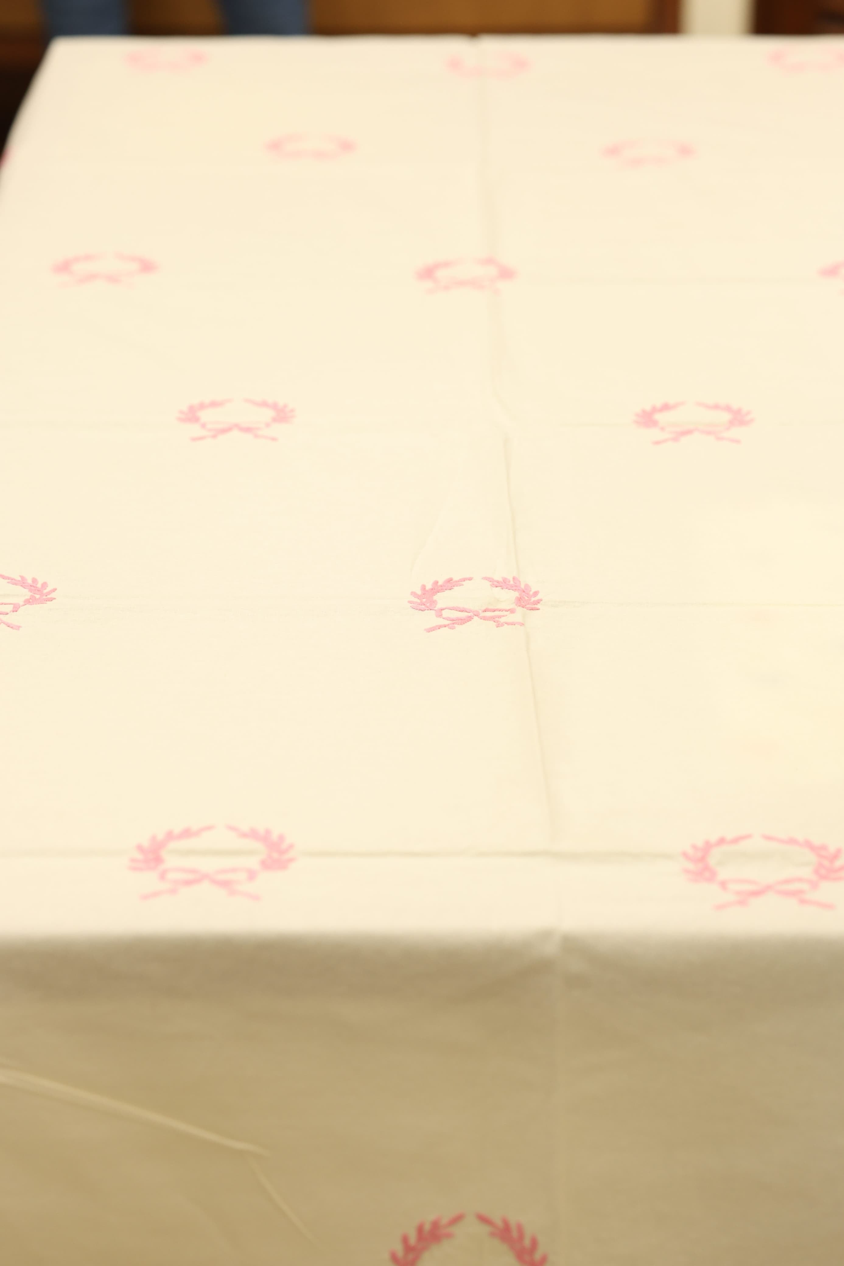 Table cloth - 6 seater Hand embroidery