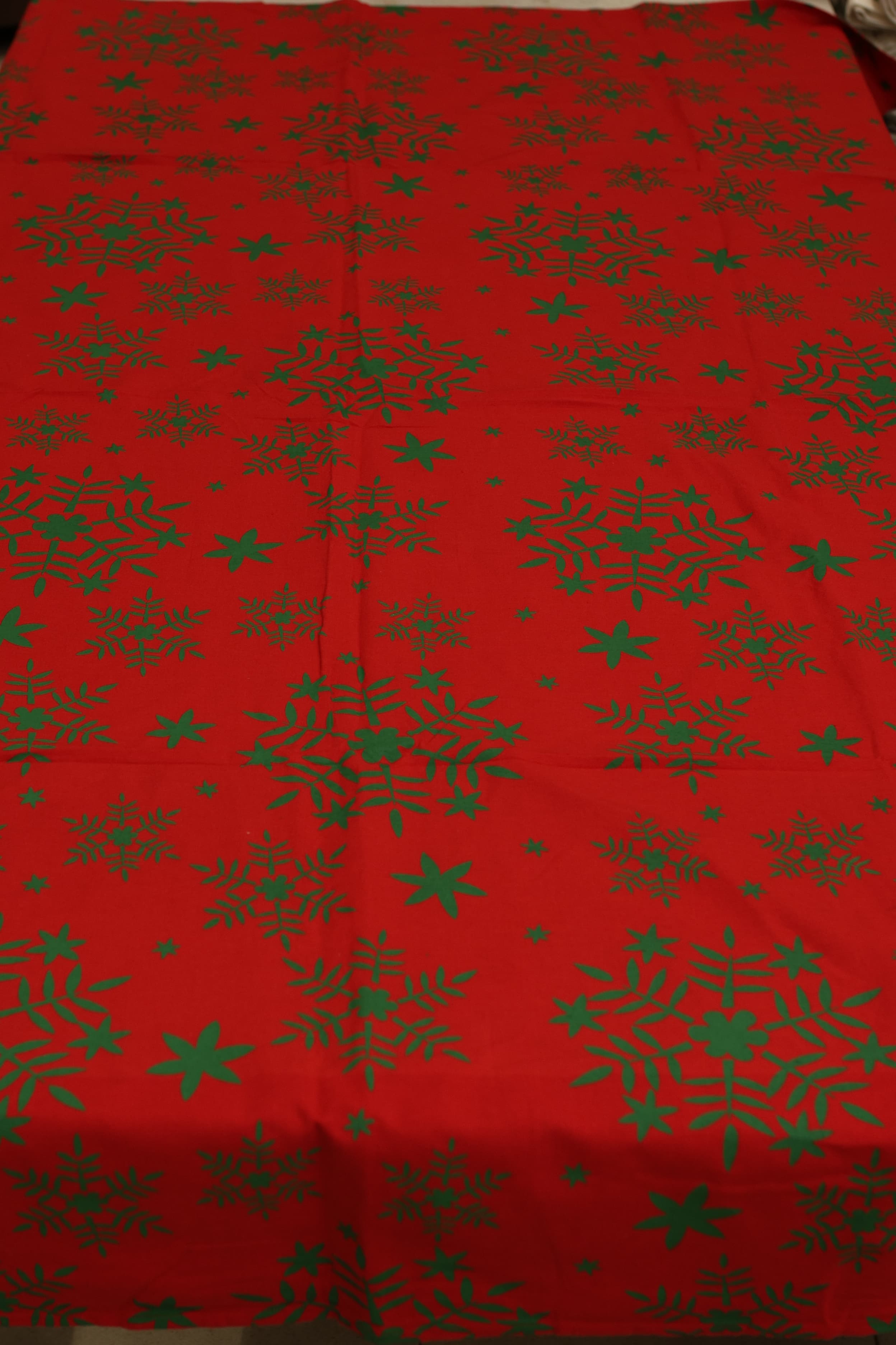 Table cloths - 6 seater Xmas edition
