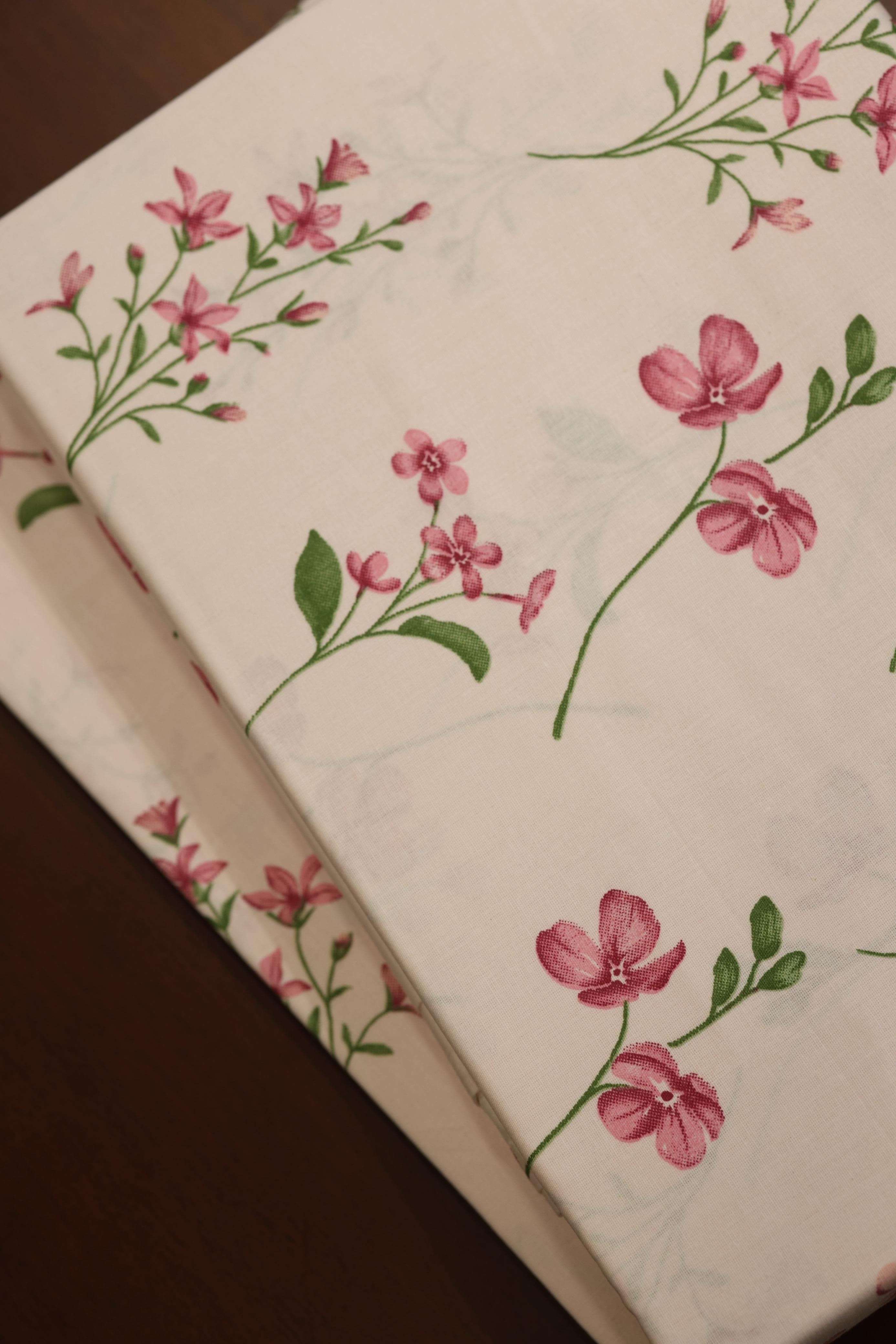 King soft cotton petal bedsheets