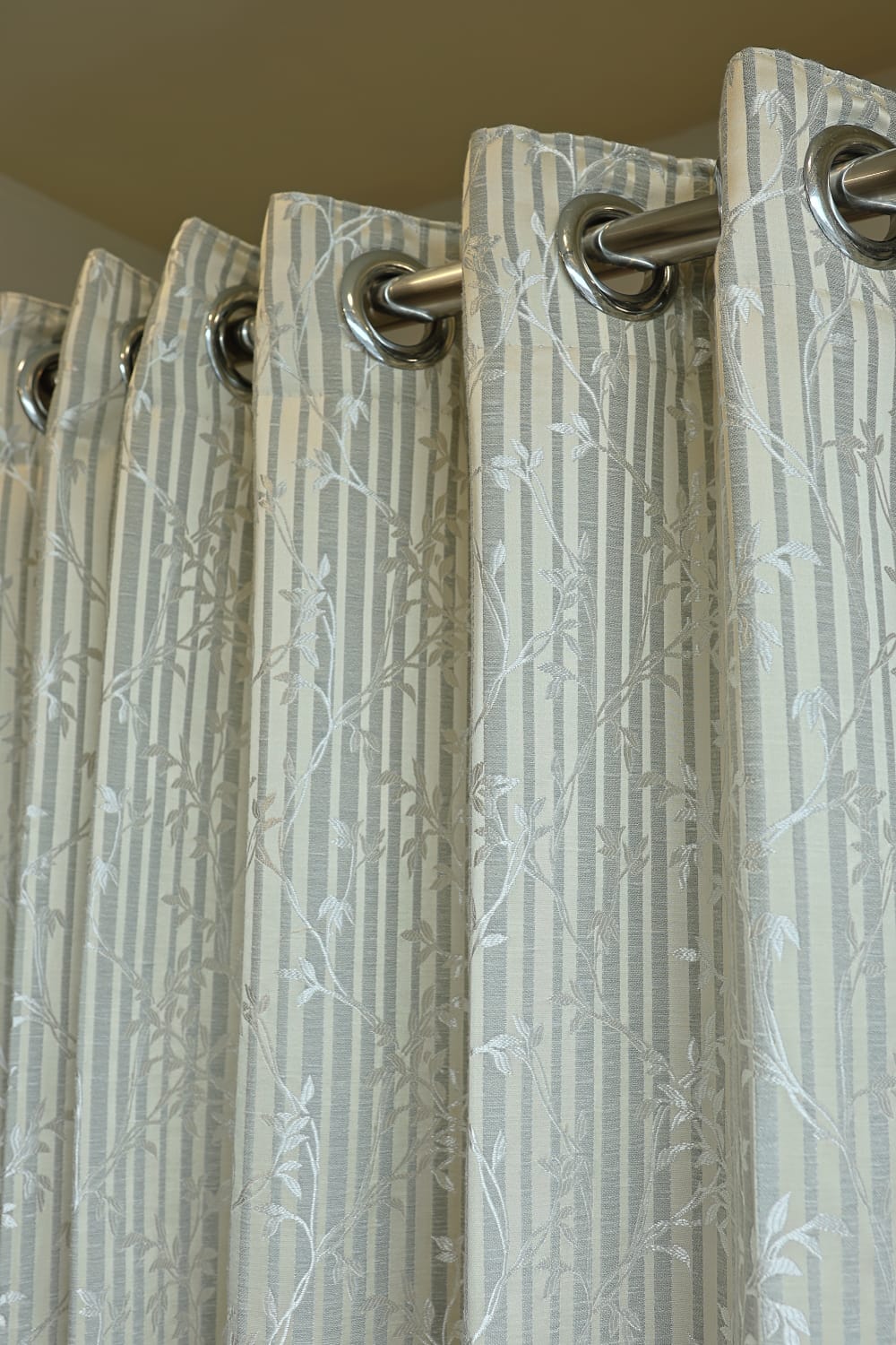 Curtains - Opaque self printed texture curtains