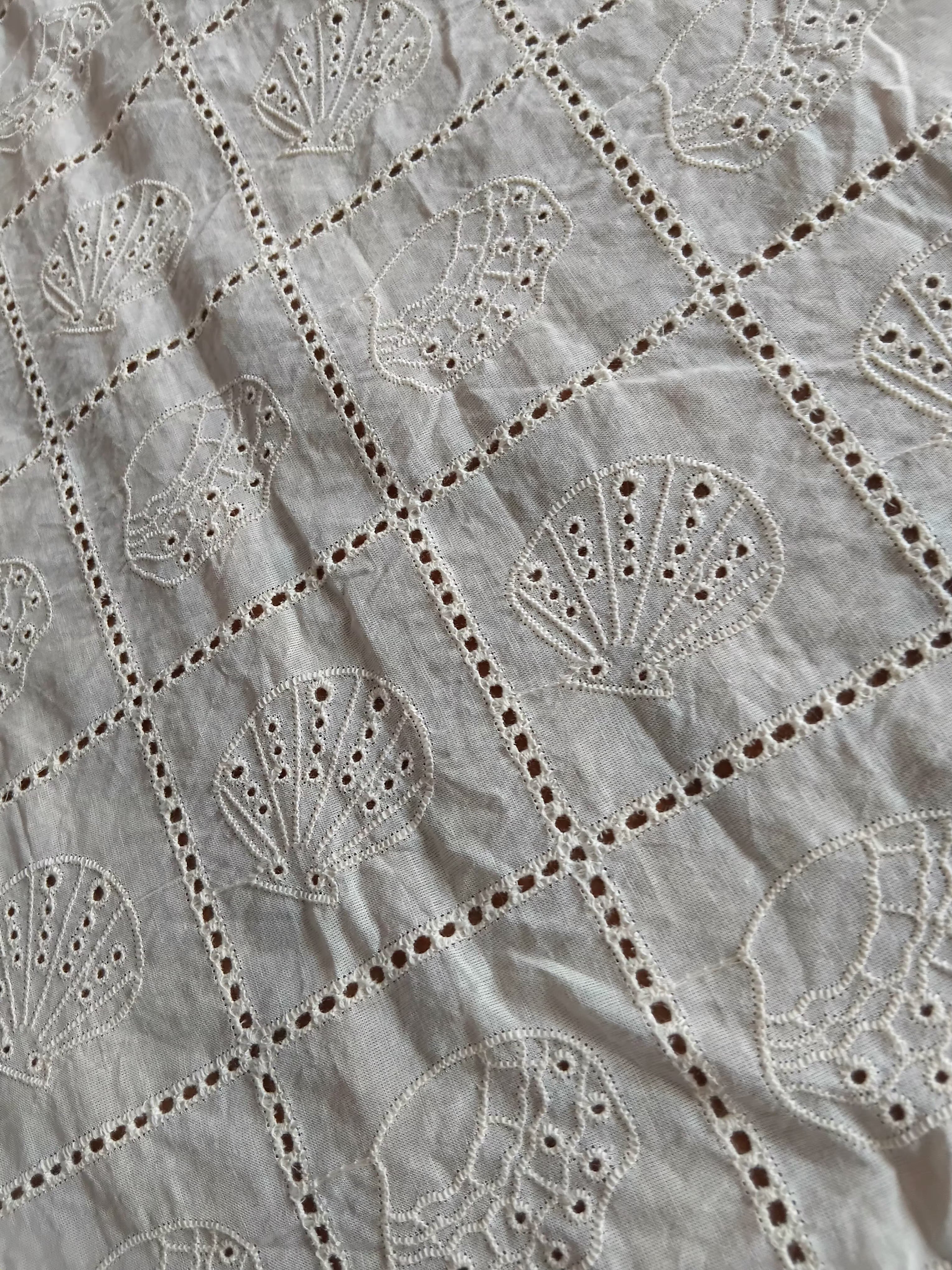 Teapoy Table Cloth